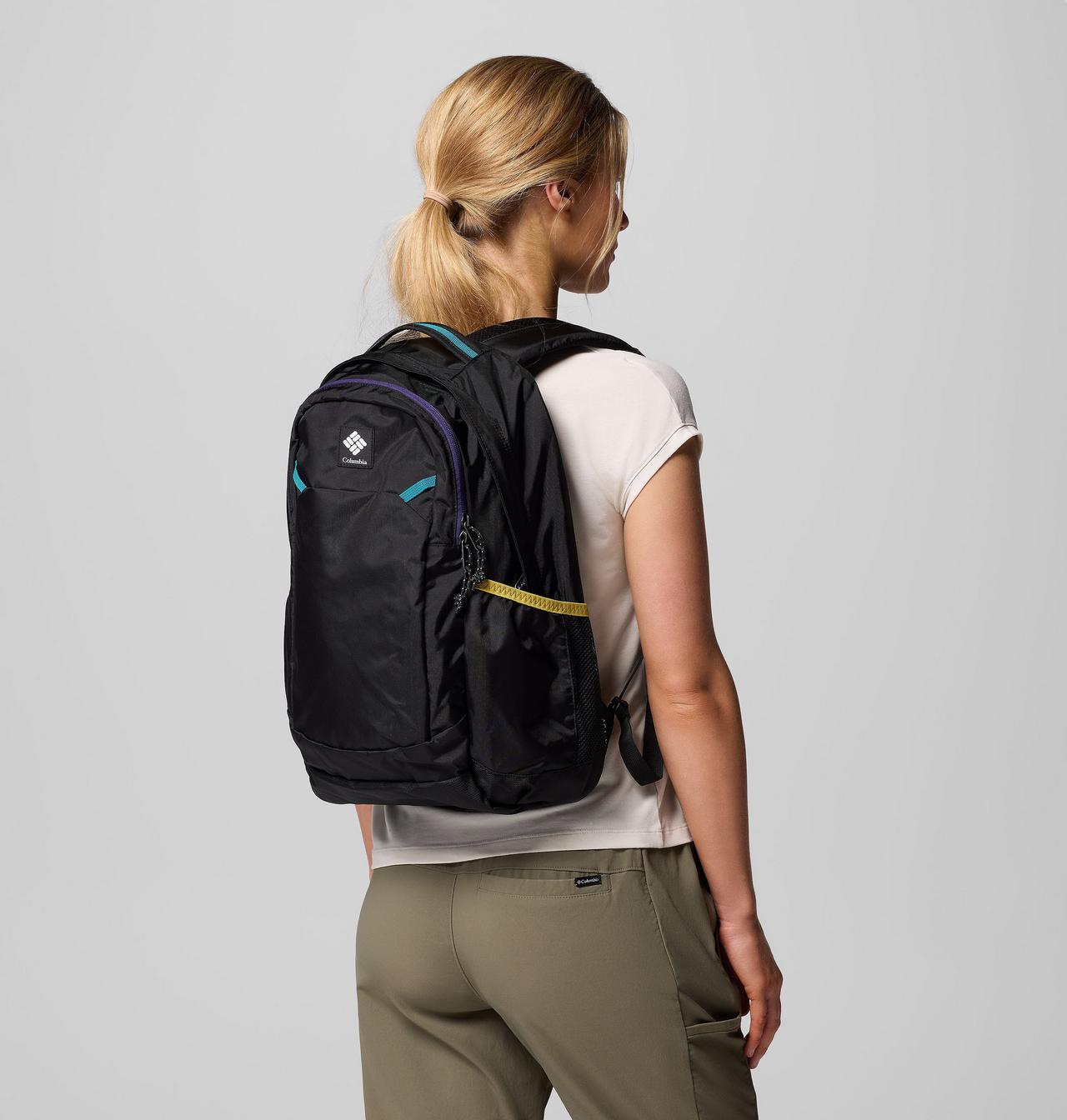 Manresa™ 25L Backpack 6