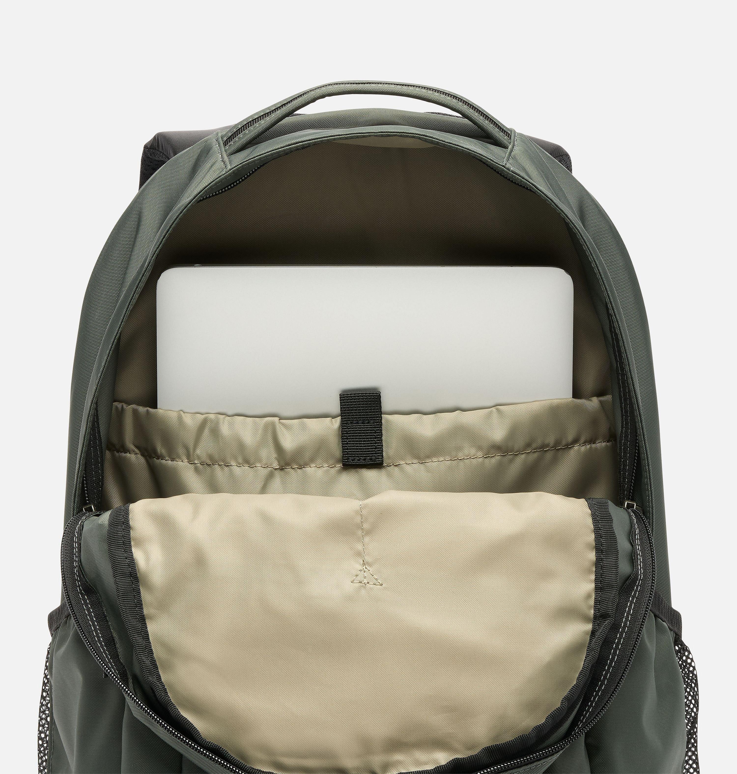 Manresa 25L Backpack | 326 | O/S 7