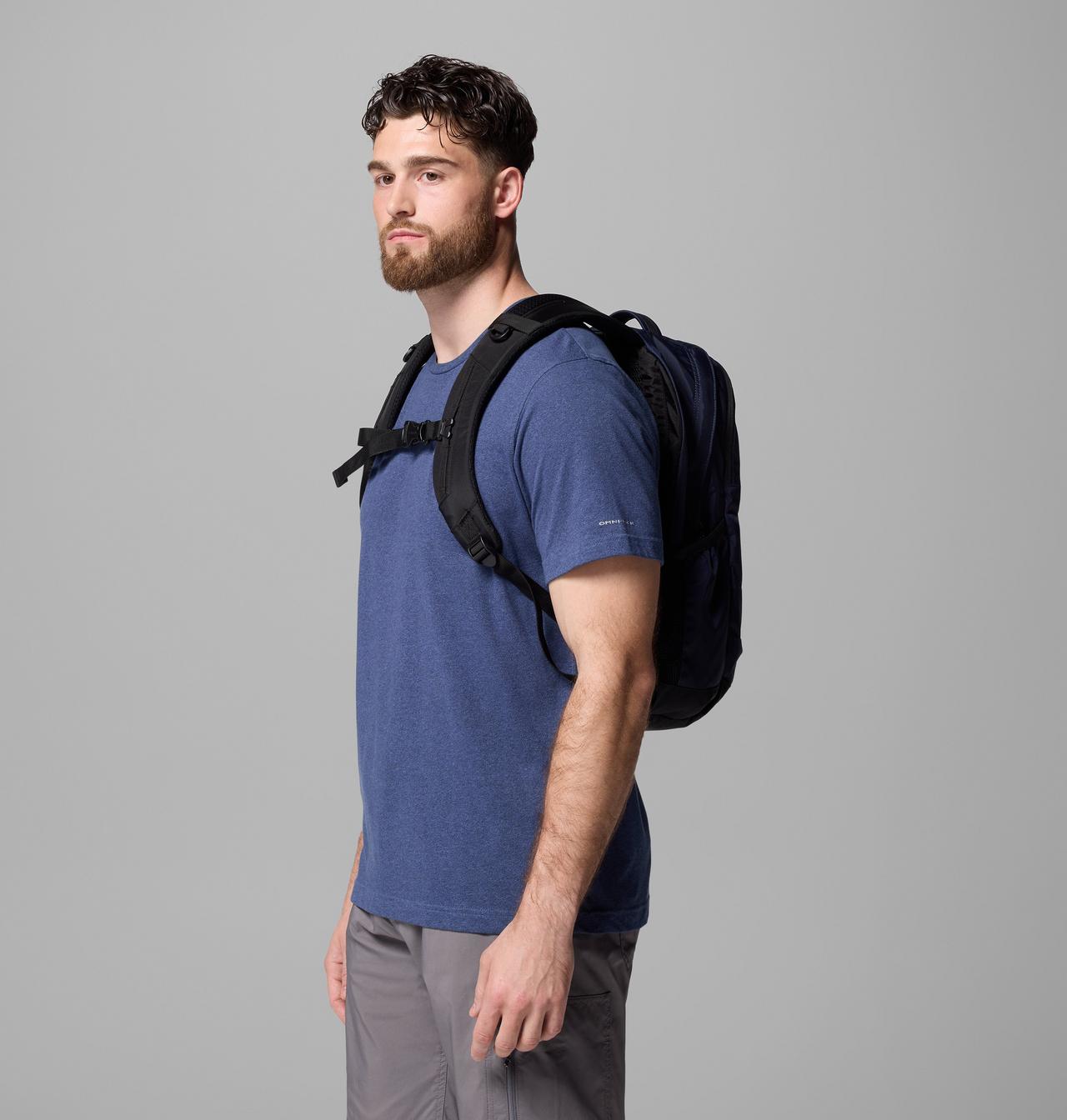 { "modelCode": "405", "variantUPC": "195982884257" } 3