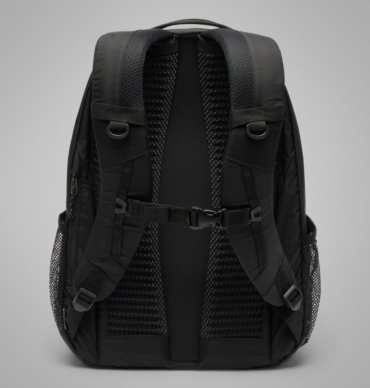 Manresa™ 30L Backpack 2