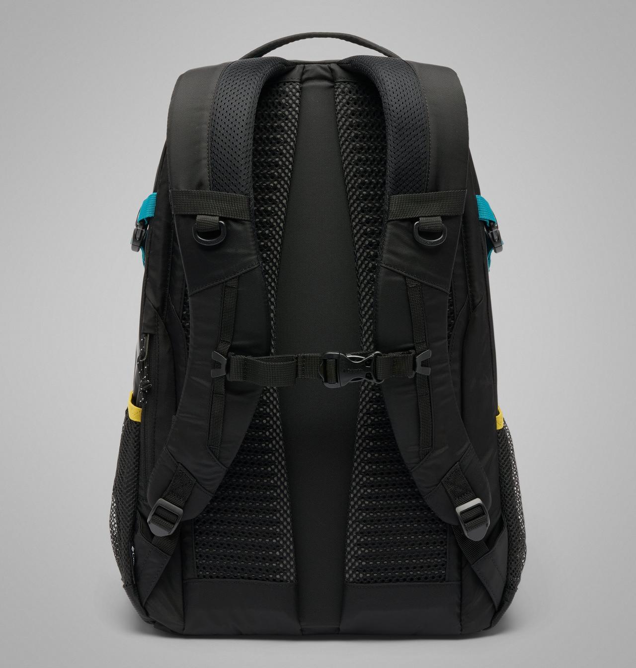 Manresa™ 33L Backpack 2