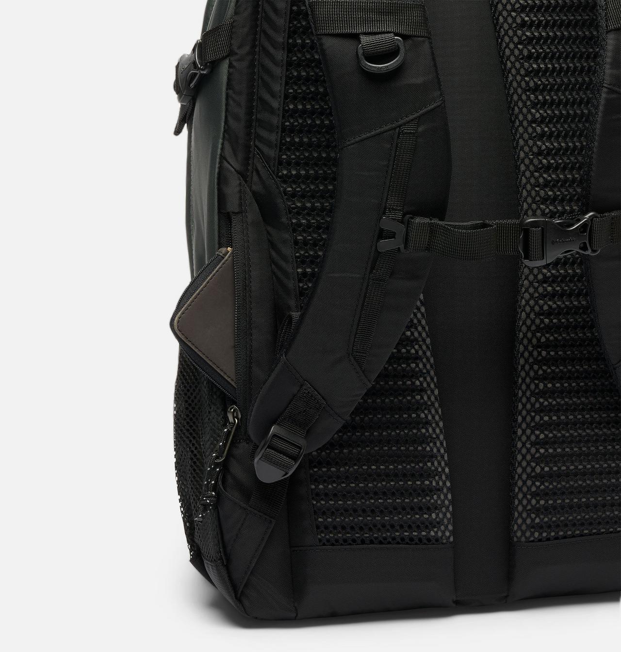 Manresa™ 33L Backpack 10