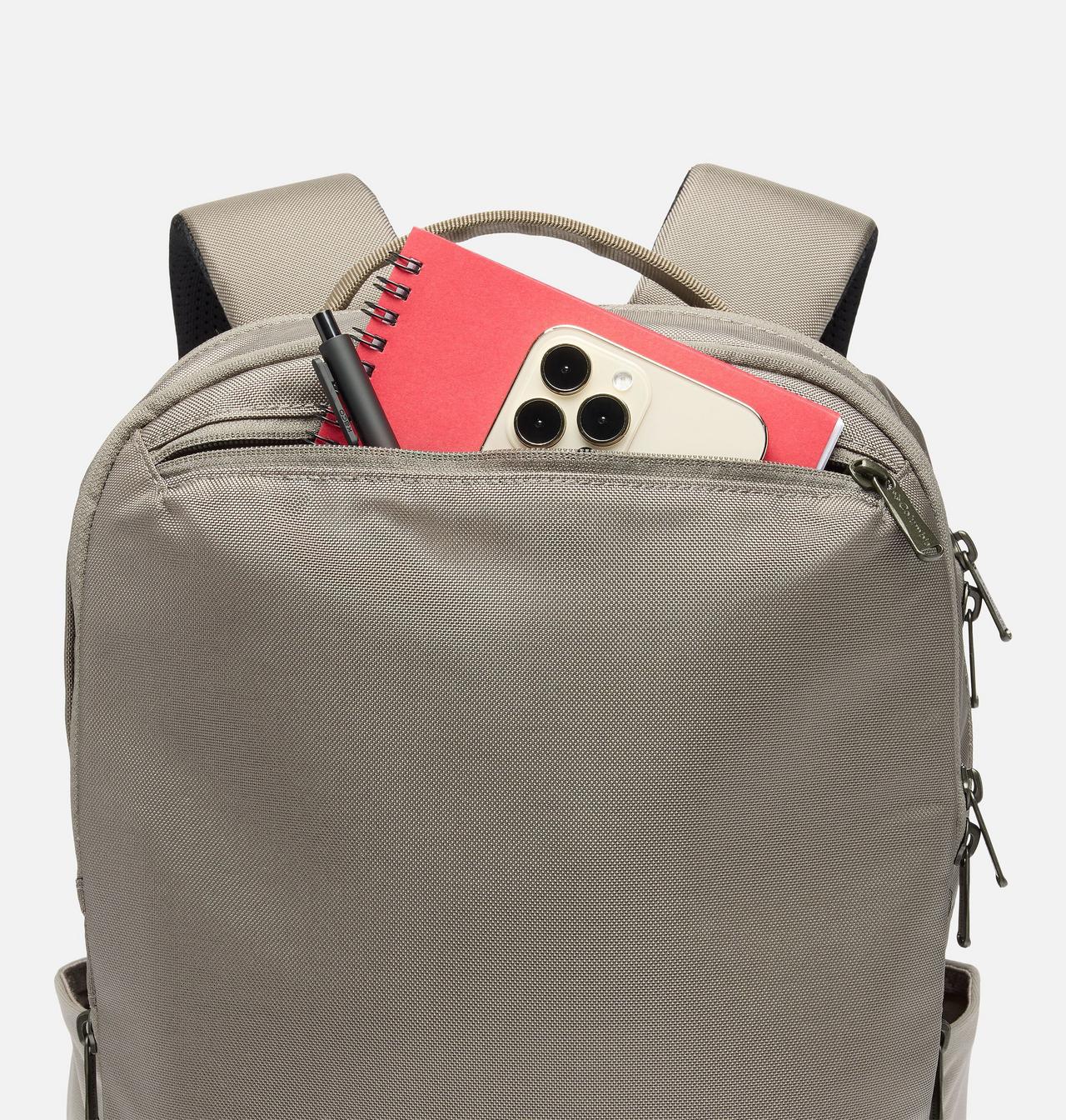 Star Range Square Backpack Small | 003 | O/S 8