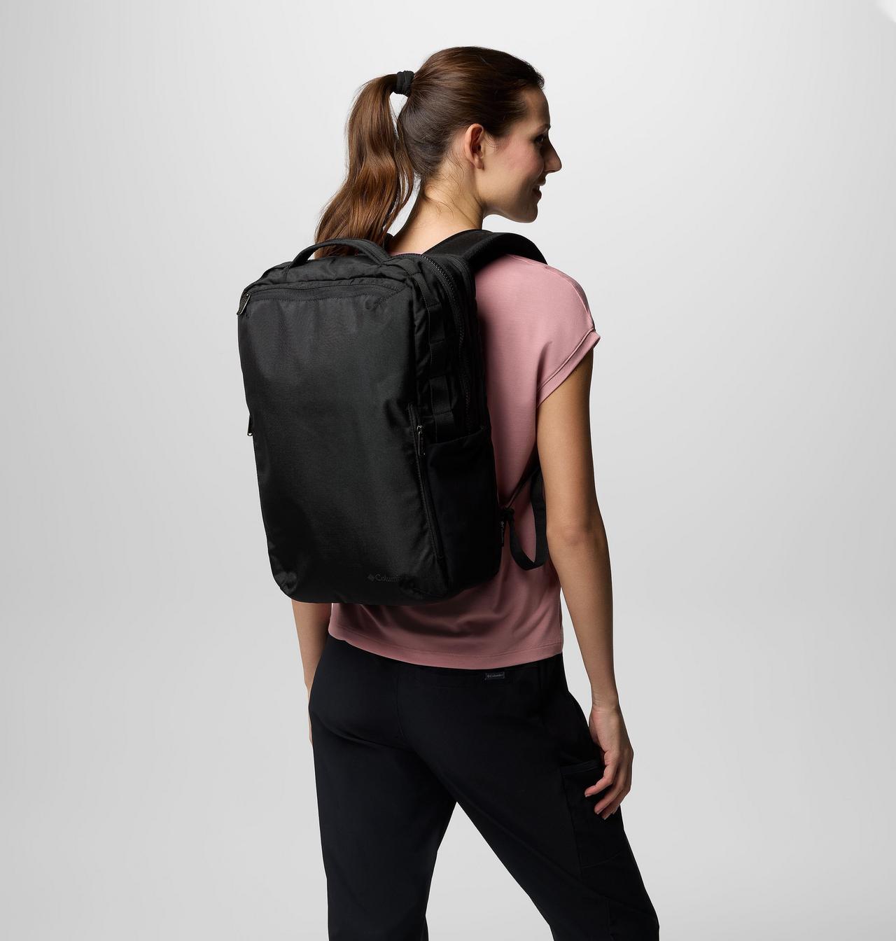 Star Range Square Backpack Medium | 010 | O/S 6