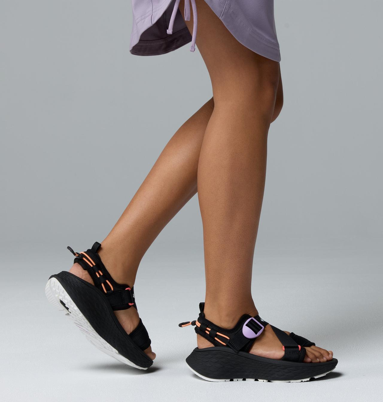 Women's Konos Elevate™ Strap Sandal 10