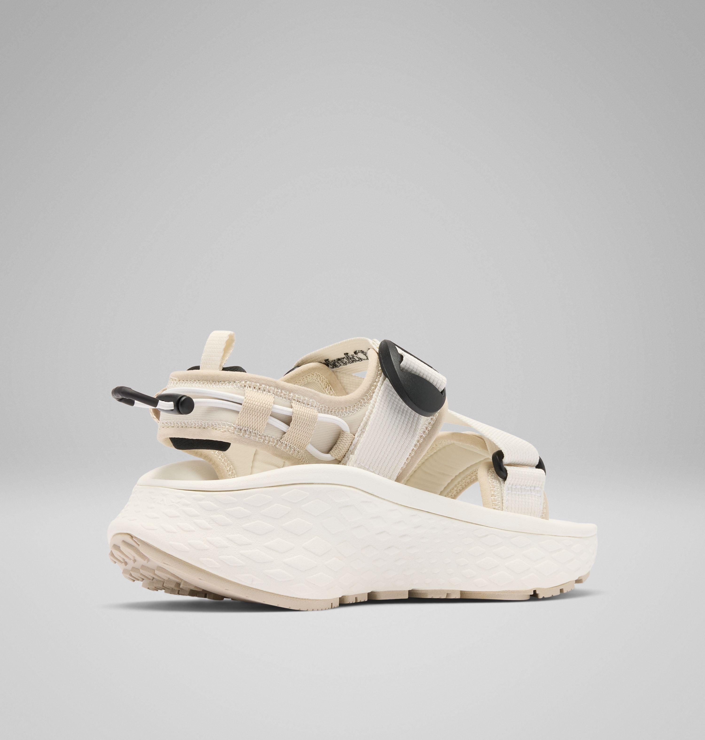 Women's Konos Elevate Strap Sandal 9