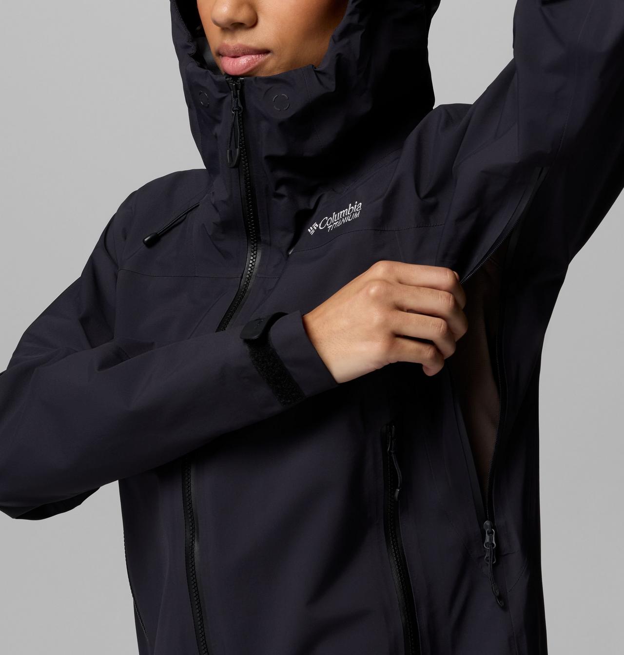 Women's Saudan Pro 3L Shell 10