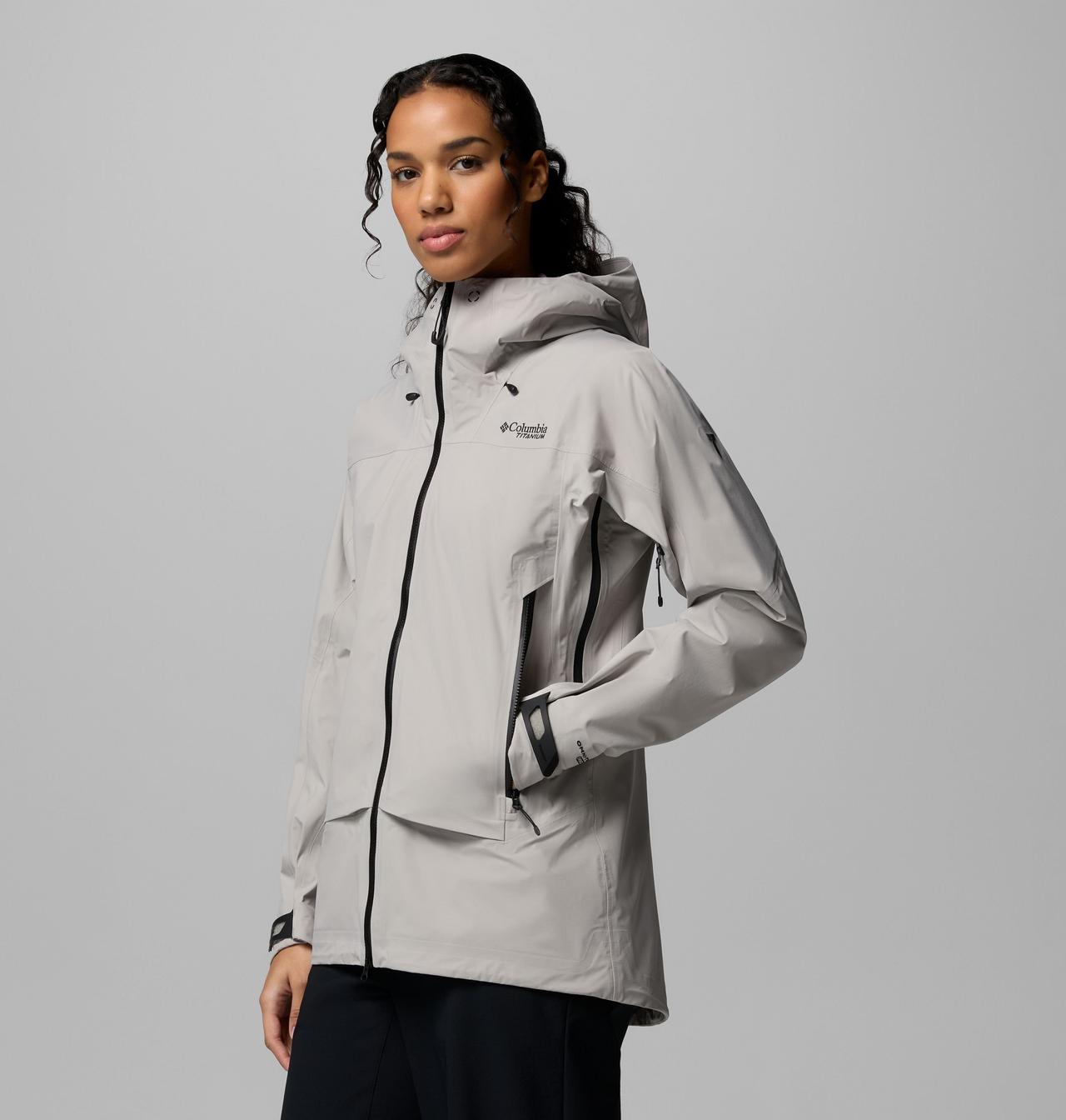 Women's Saudan Pro 3L Shell 4