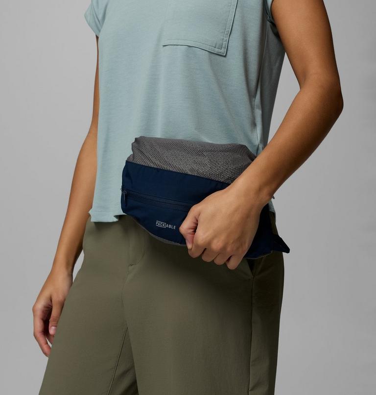 Women's Trailborne 2.5L Packable Waterproof Jacket, Color: Collegiate Navy, image 13