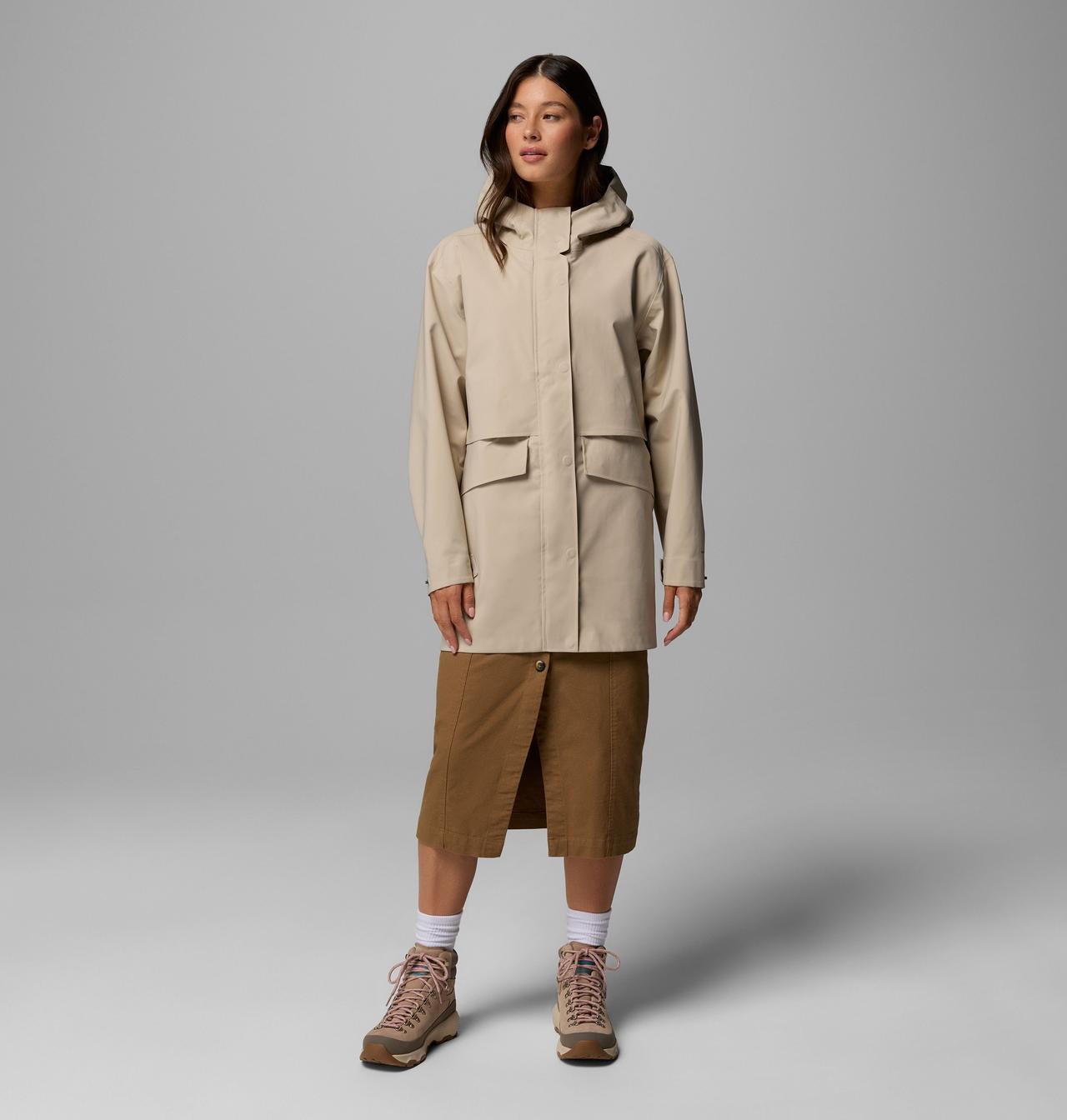 Women's AmazeRain™ 3L Shell Jacket 2