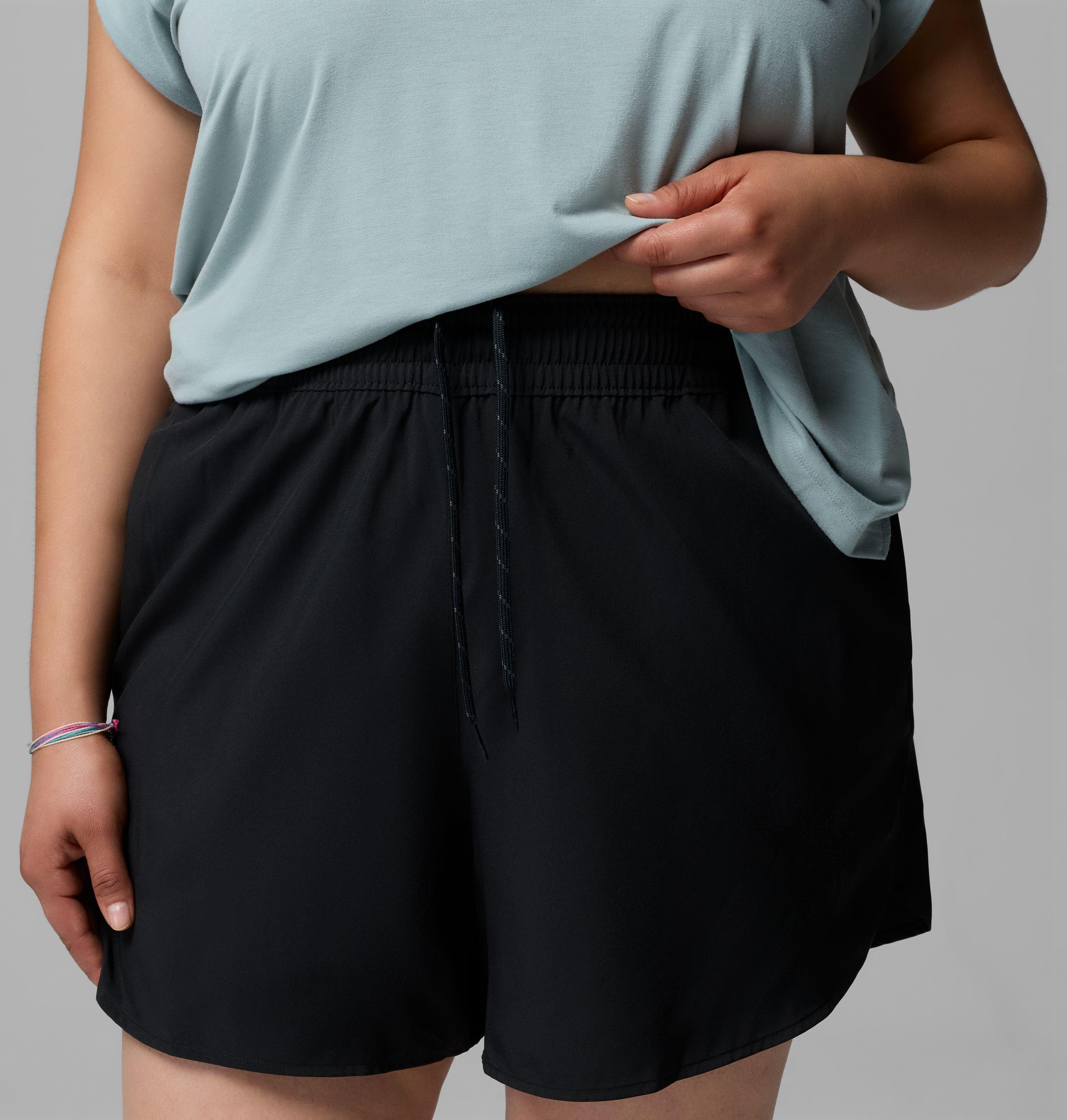 Women's Vital Valley Shorts - Plus Size | 010 | 2X | 5 5