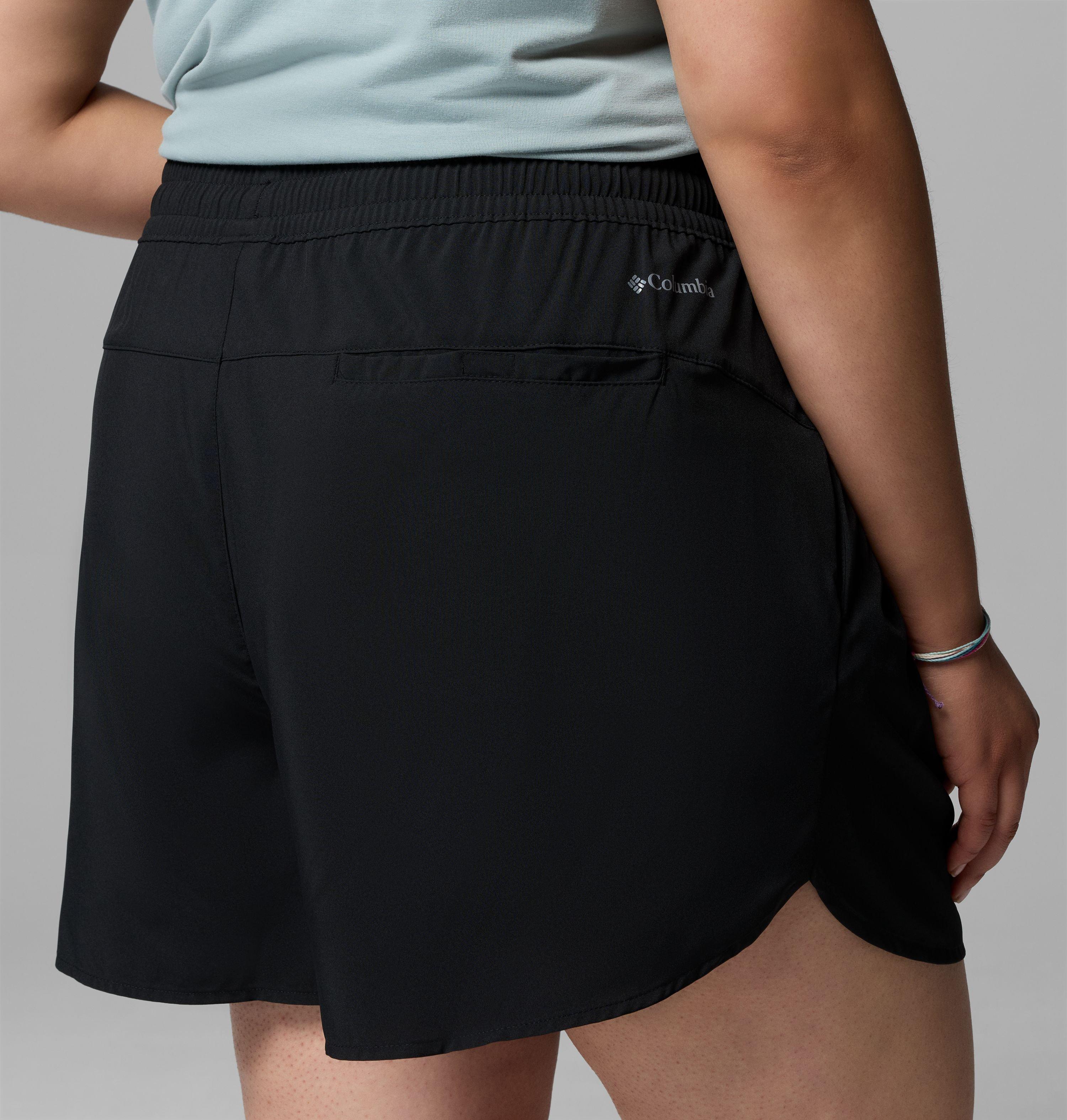 Women's Vital Valley Shorts - Plus Size | 010 | 2X | 5 6
