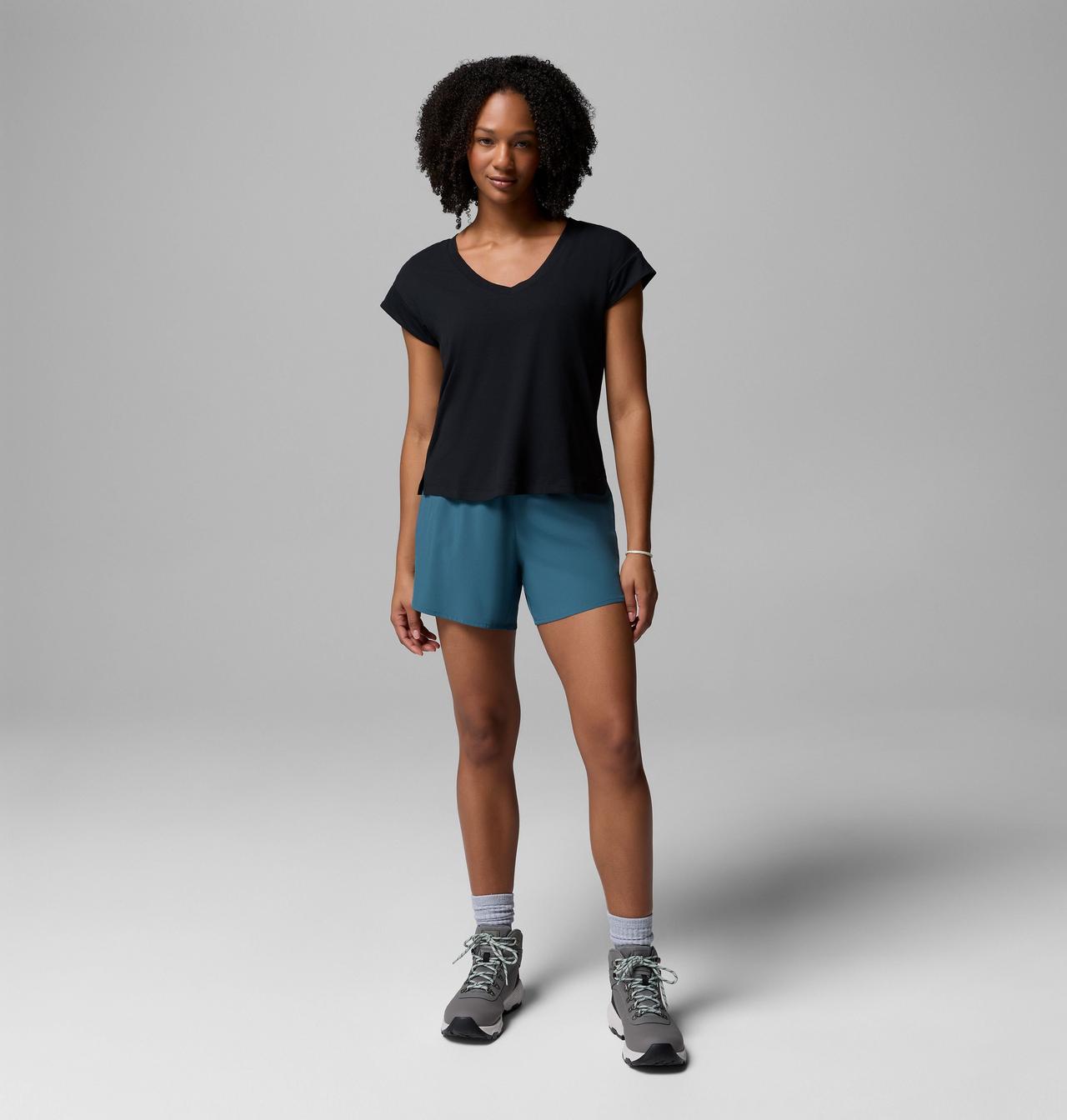 Women's Daniela Falls V-Neck Short Sleeve T-Shirt 2
