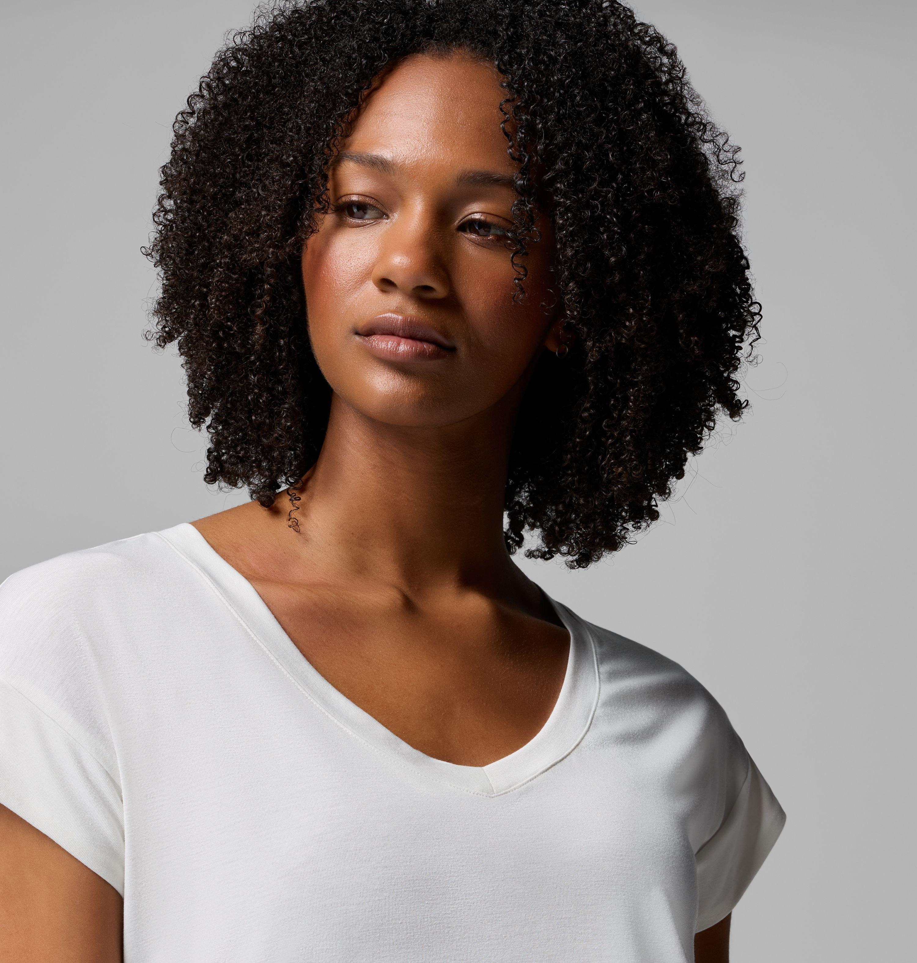 Women's Daniela Falls V-Neck Short Sleeve T-Shirt 5