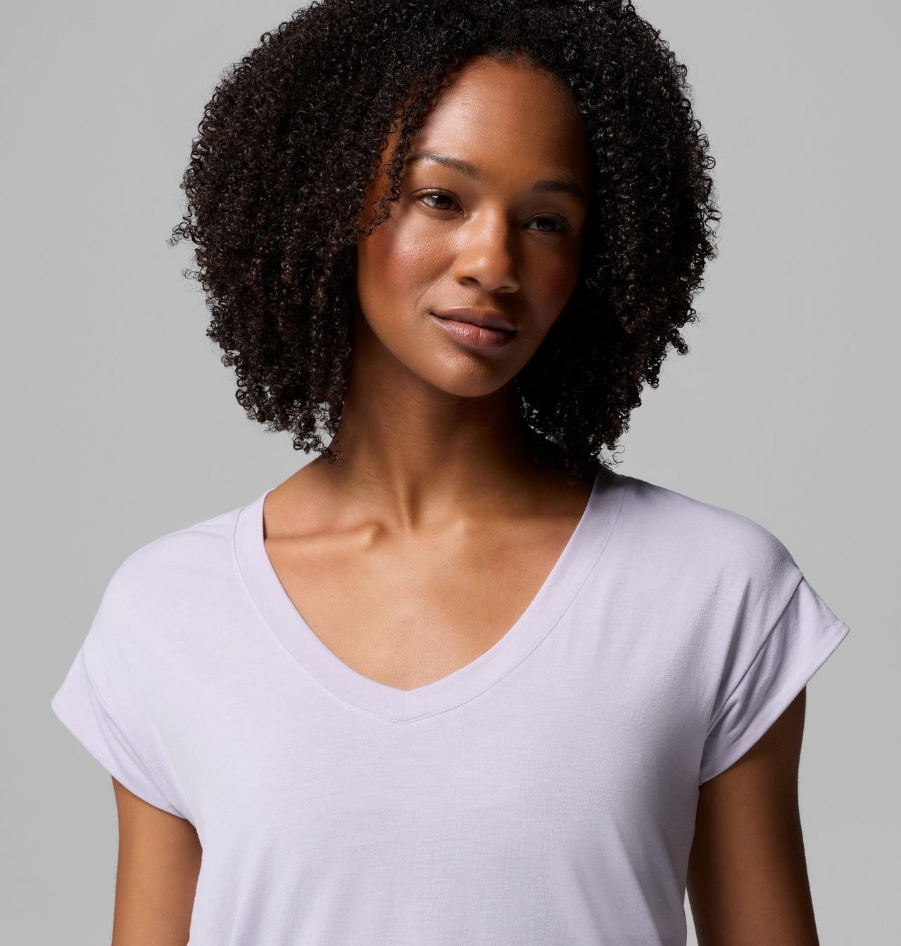 Daniela Falls™ V-Neck SS Tee | 551 | M 5