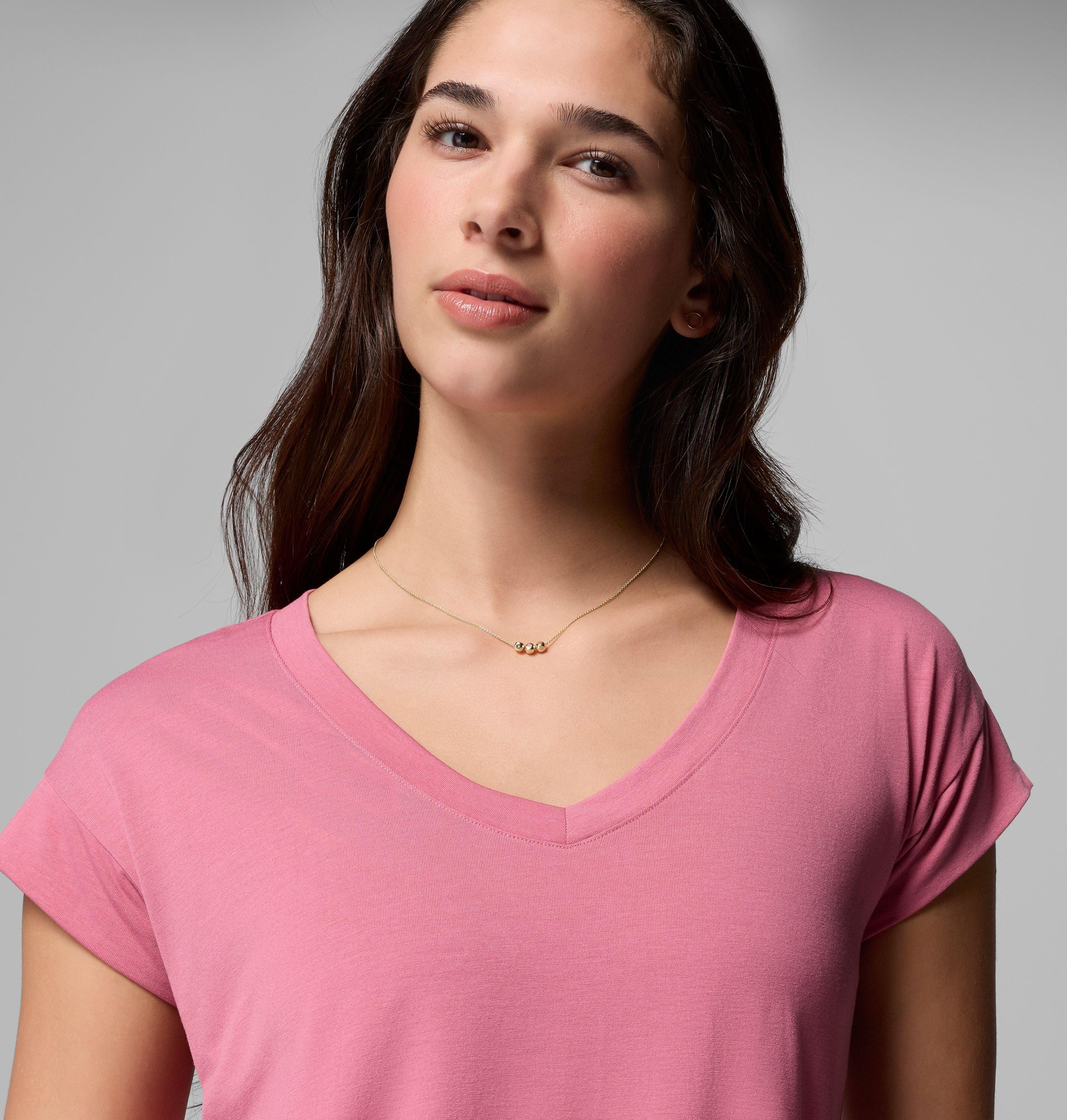 Daniela Falls™ V-Neck SS Tee | 661 | S 5