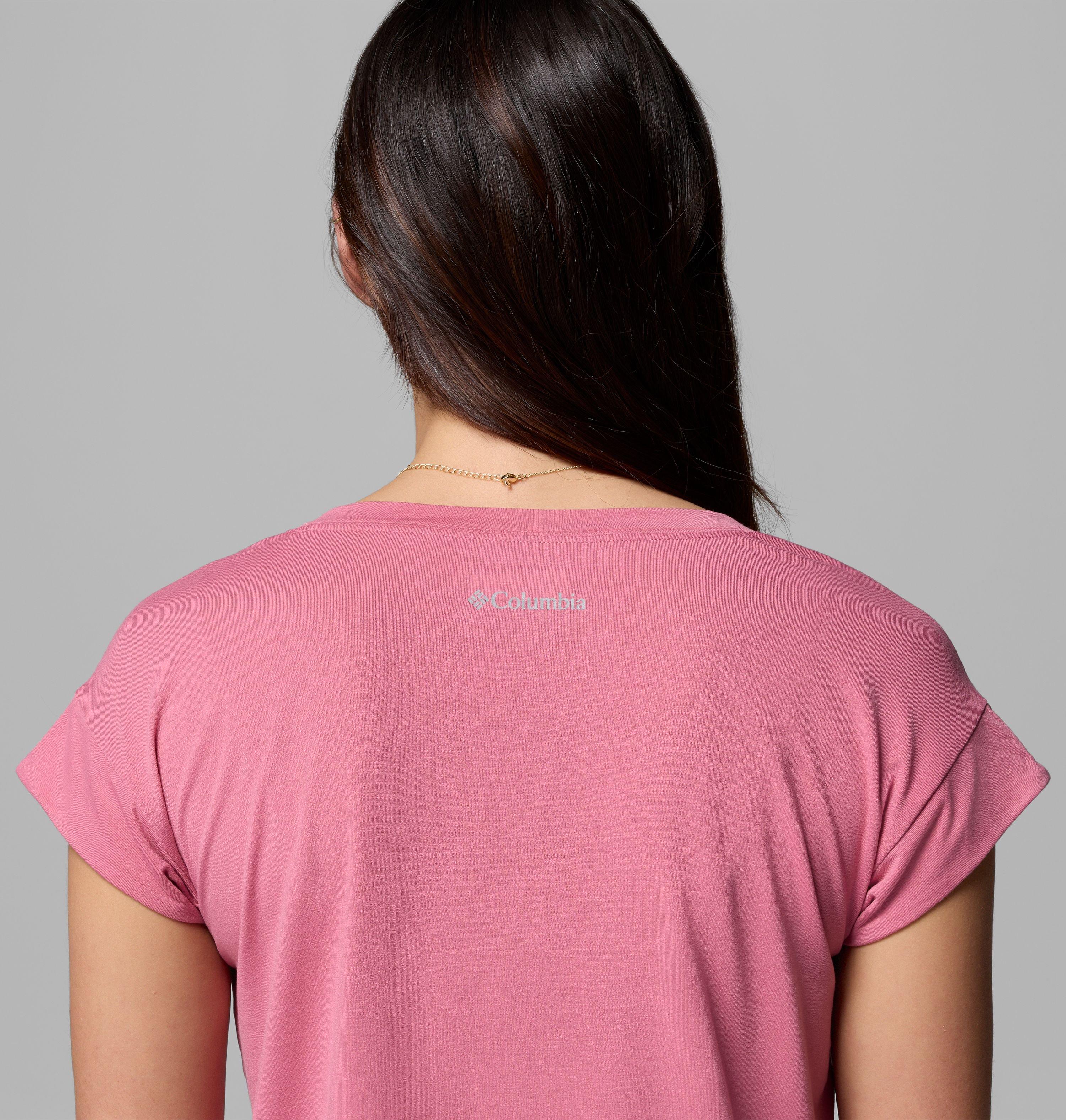Daniela Falls™ V-Neck SS Tee | 661 | S 6