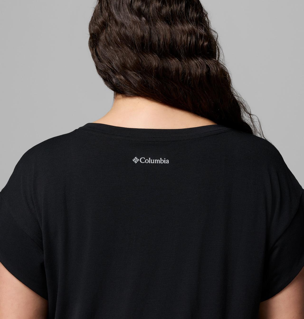 Daniela Falls™ V-Neck SS Tee | 010 | 2X 6