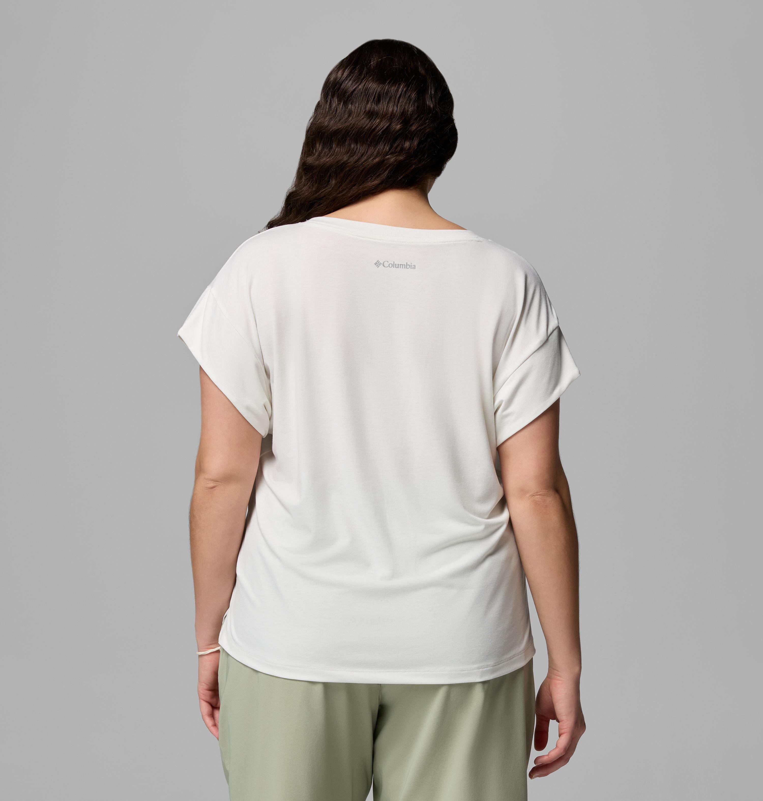 Women's Daniela Falls V-Neck Short Sleeve Tee - Plus Size | 125 | 1X 3