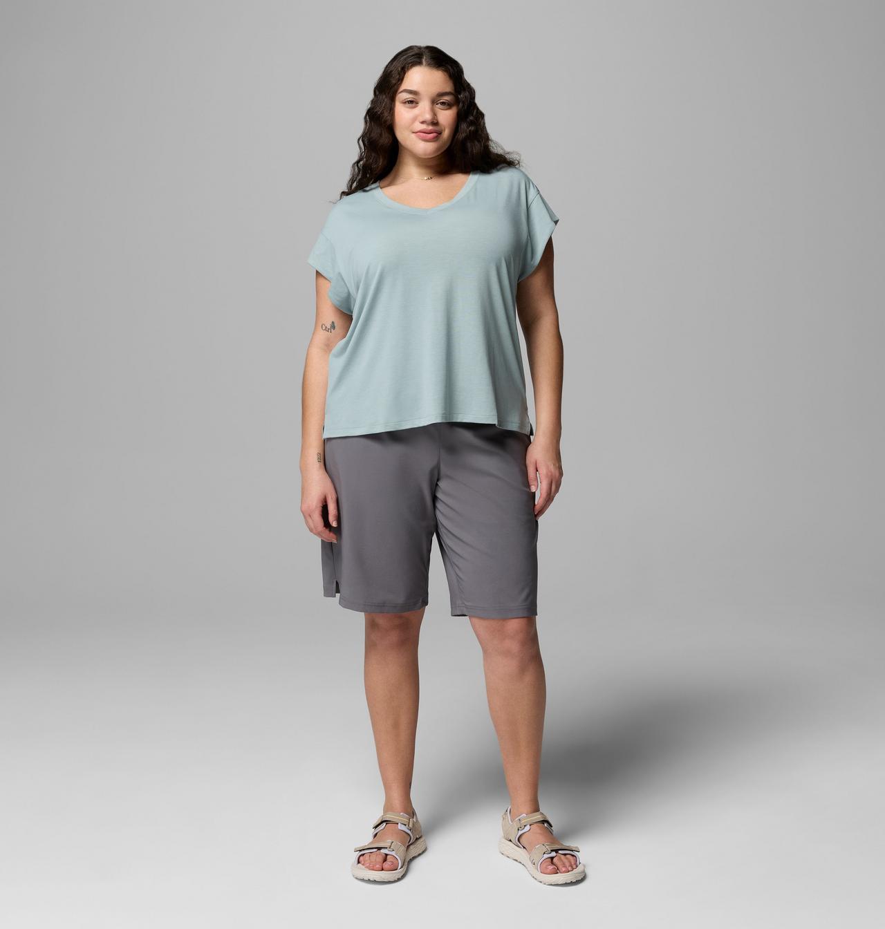 Daniela Falls™ V-Neck SS Tee | 461 | 2X 2