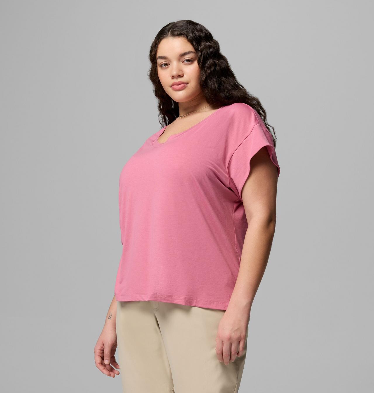 Women's Daniela Falls™ V-Neck Short Sleeve Tee - Plus Size 4