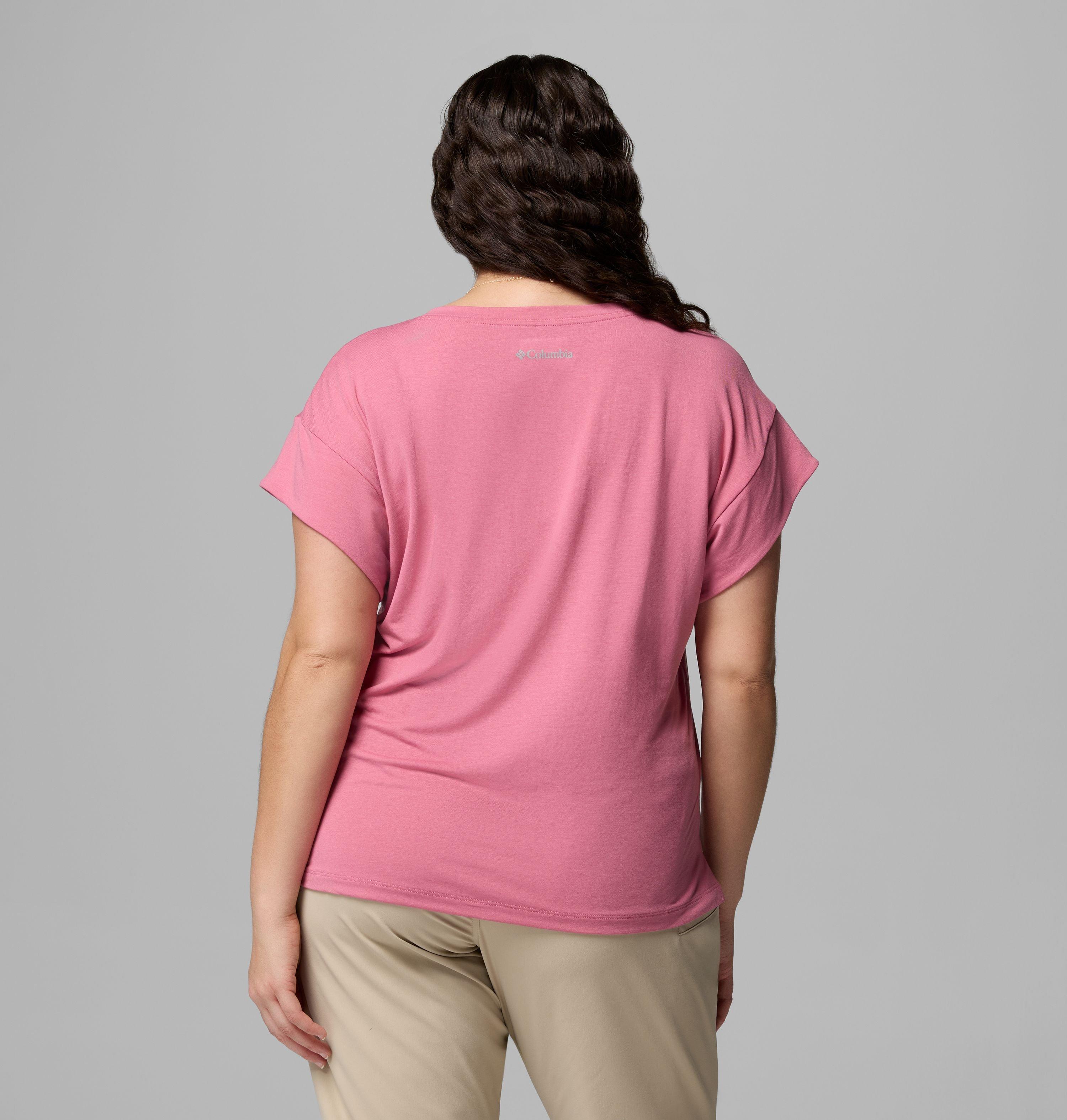 Women's Daniela Falls V-Neck Short Sleeve Tee - Plus Size 3