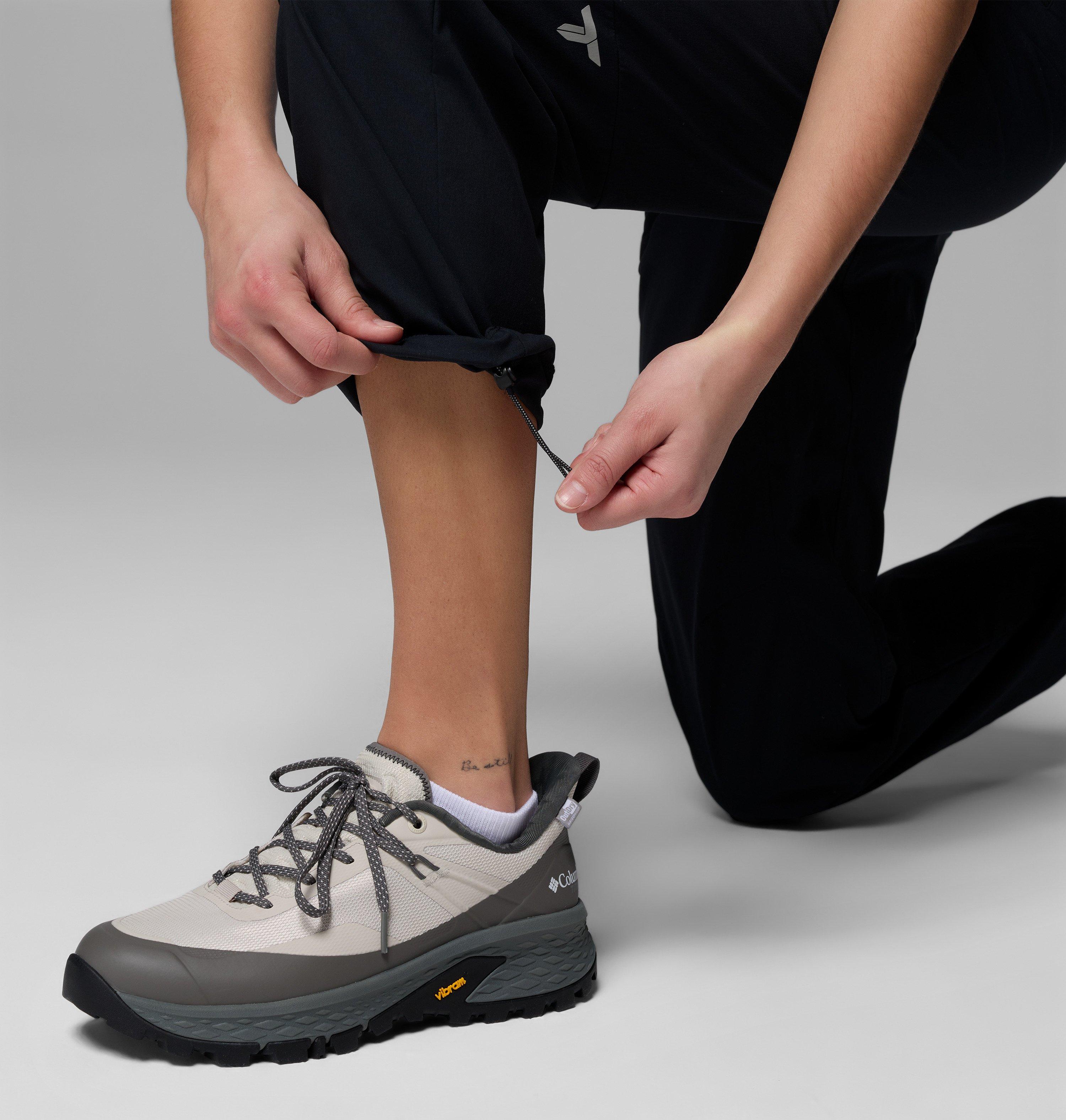 Women's Cosmiques Pro Nylon Pants | 010 | 12 | R 9