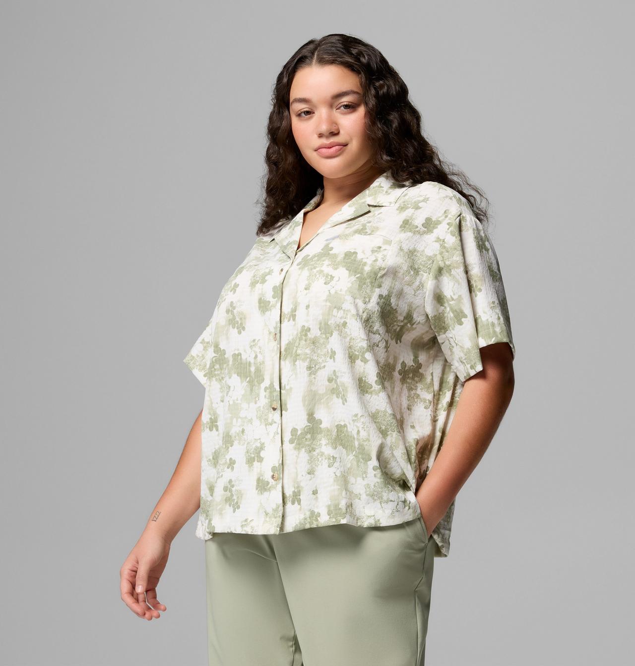 Women's Sucker for Summer™ Print Short Sleeve Shirt - Plus Size 4