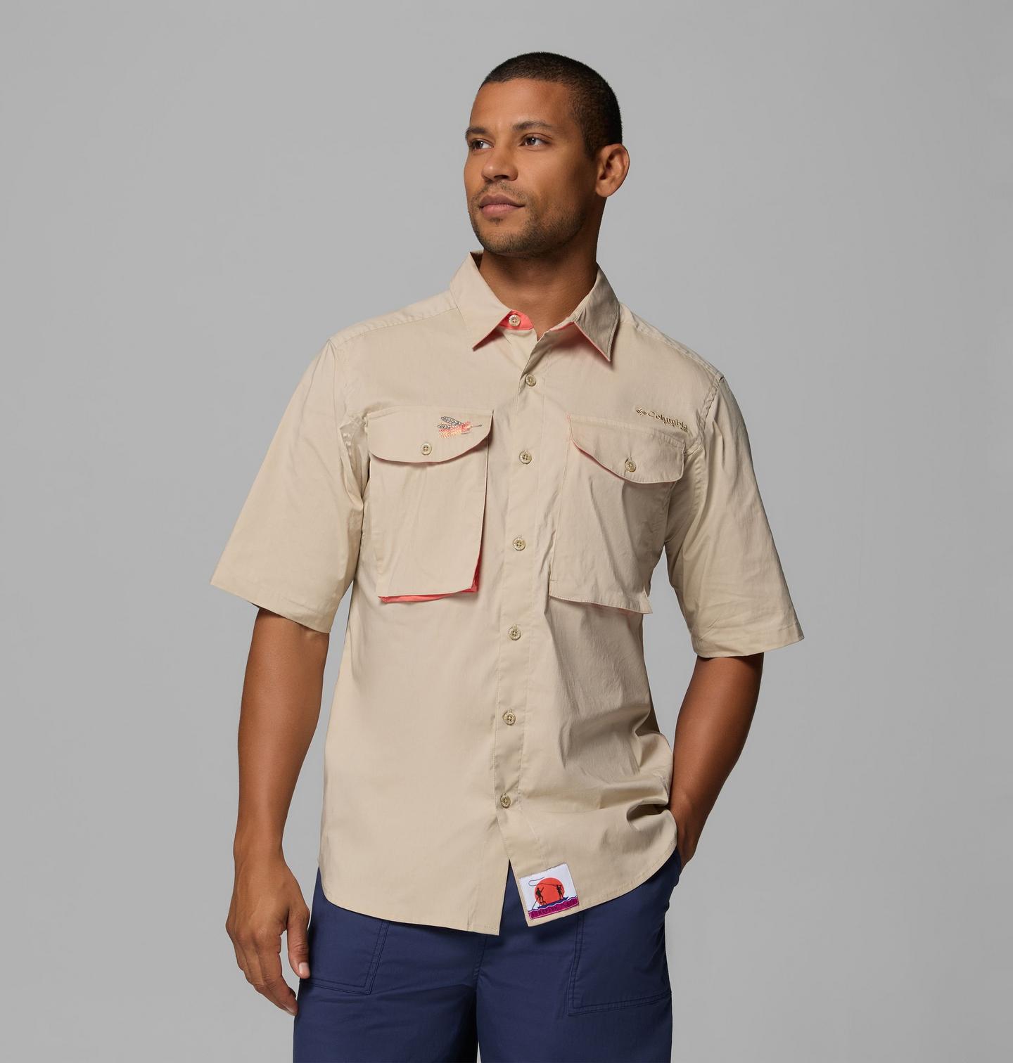 Мужские рубашки Columbia PFG Bonefish Flats Short Sleeve, цвет: Серо-бежевый — фото 1