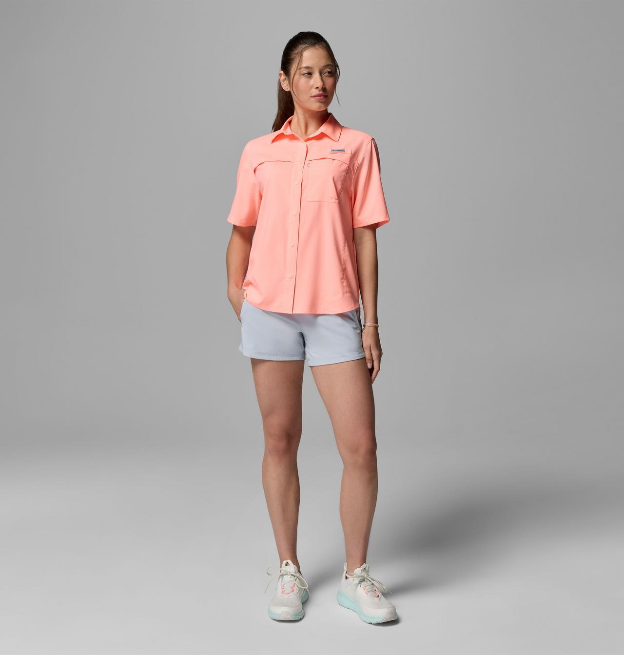 Women's PFG Castback™ Woven Short Sleeve Shirt 2