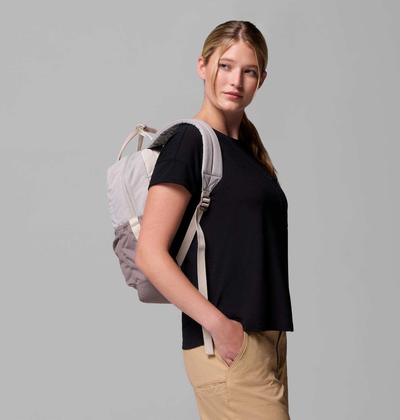 Unisex Trail Traveler™ II 18L Backpack |