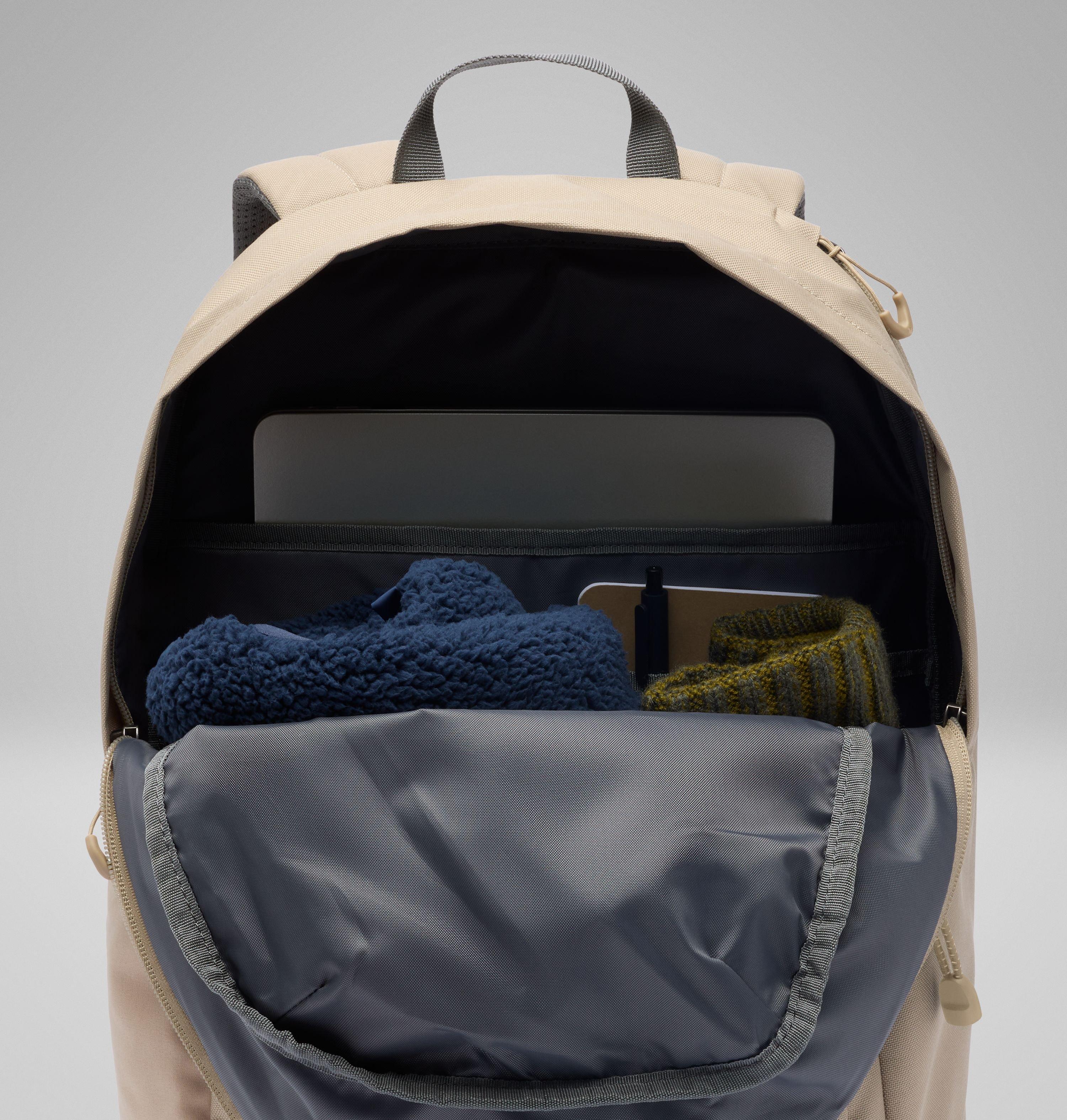 Street Transit III Backpack | 251 | O/S 9