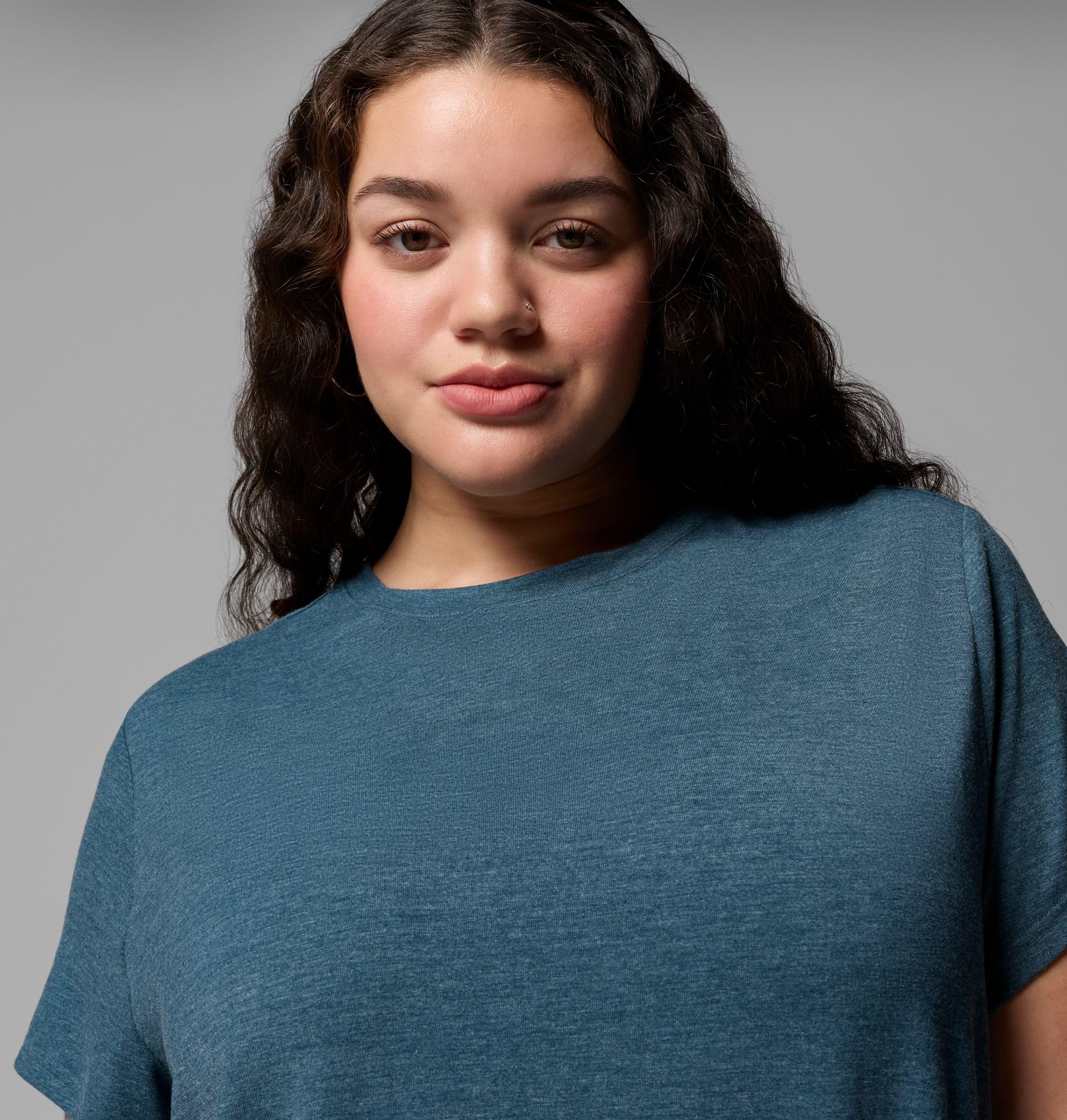 T-shirt à manches courtes doux et extensible CSC pour femme – Grandes tailles | 429 | 1X 5