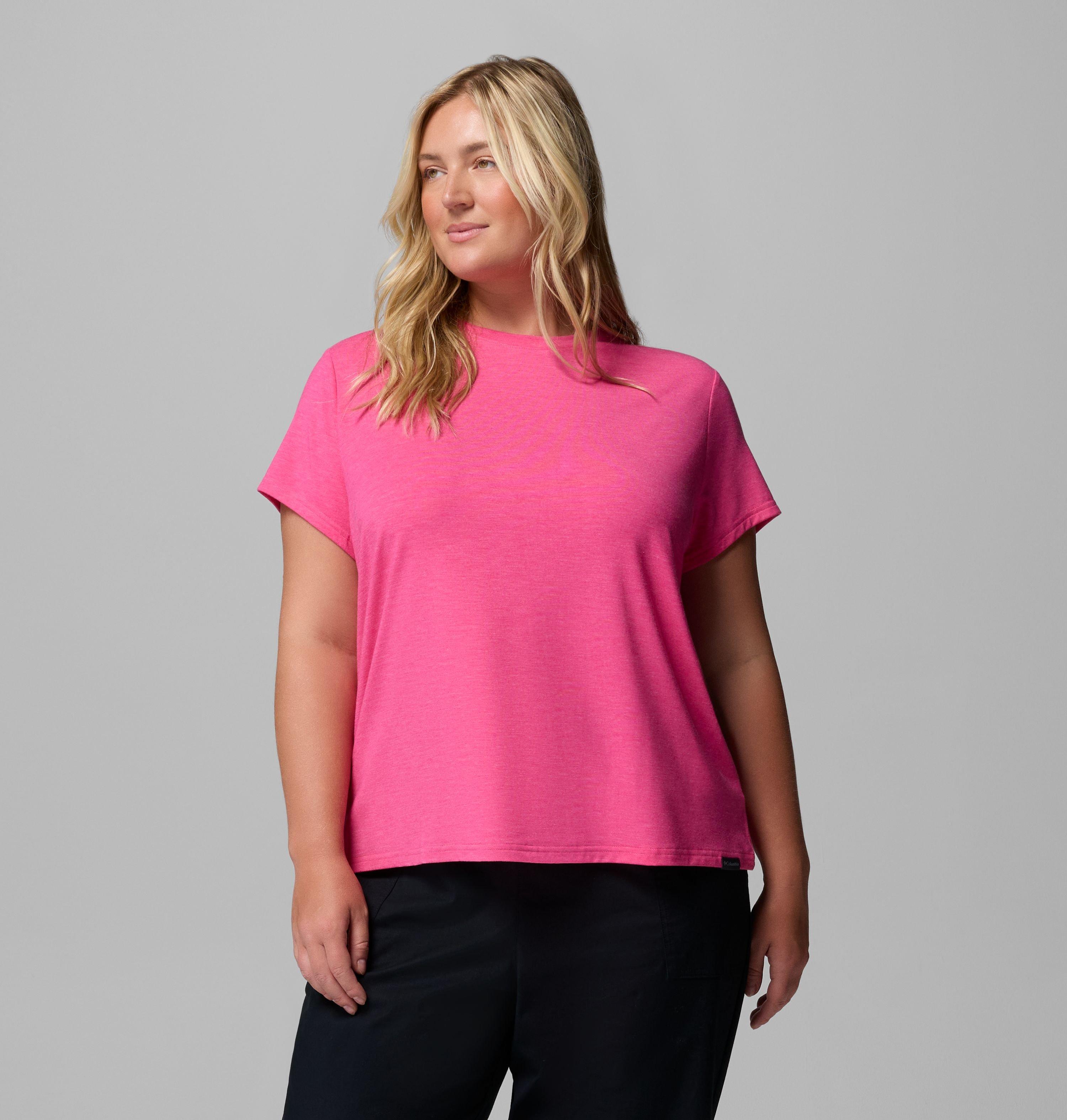 Columbia Women's CSC Soft Stretch Short Sleeve T-Shirt - Plus Size-