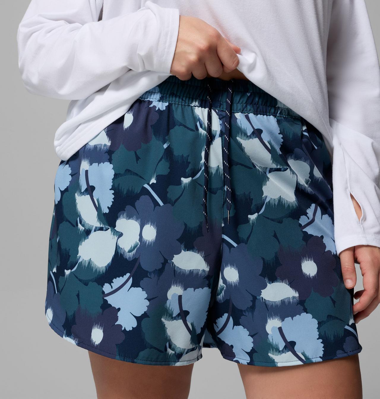 Women's Vital Valley™ Print Shorts - Plus Size 5