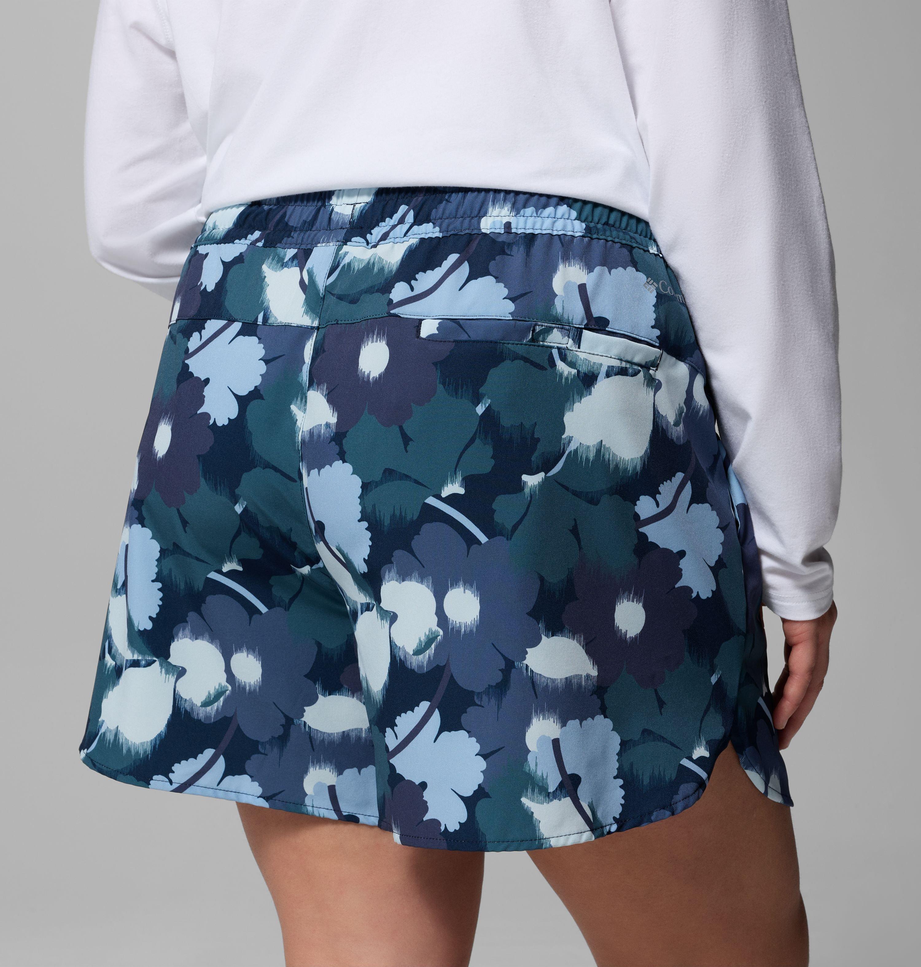 Women's Vital Valley Print Shorts - Plus Size 6