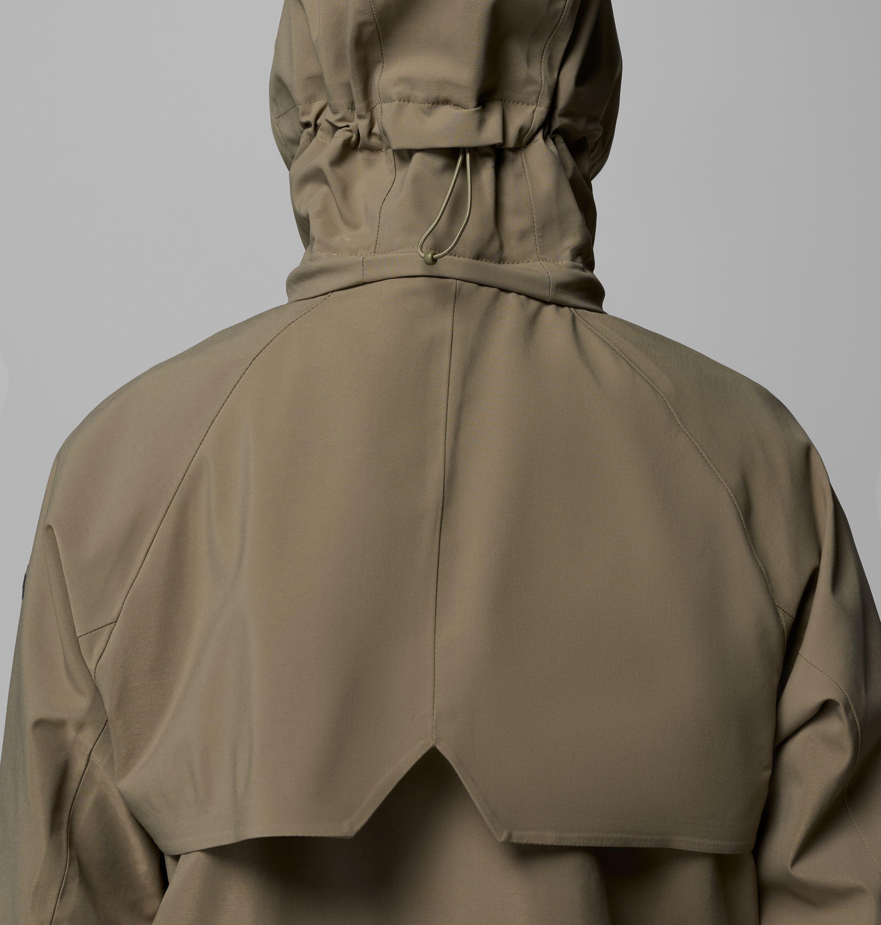 Women's AmazeTrench Rain Jacket 9