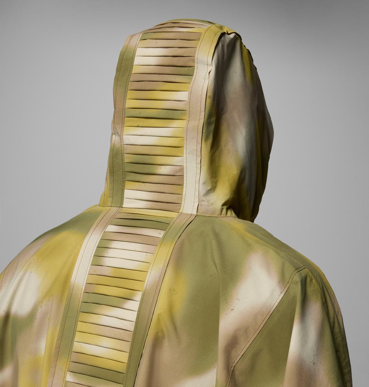 Endor™ Issue Poncho 13