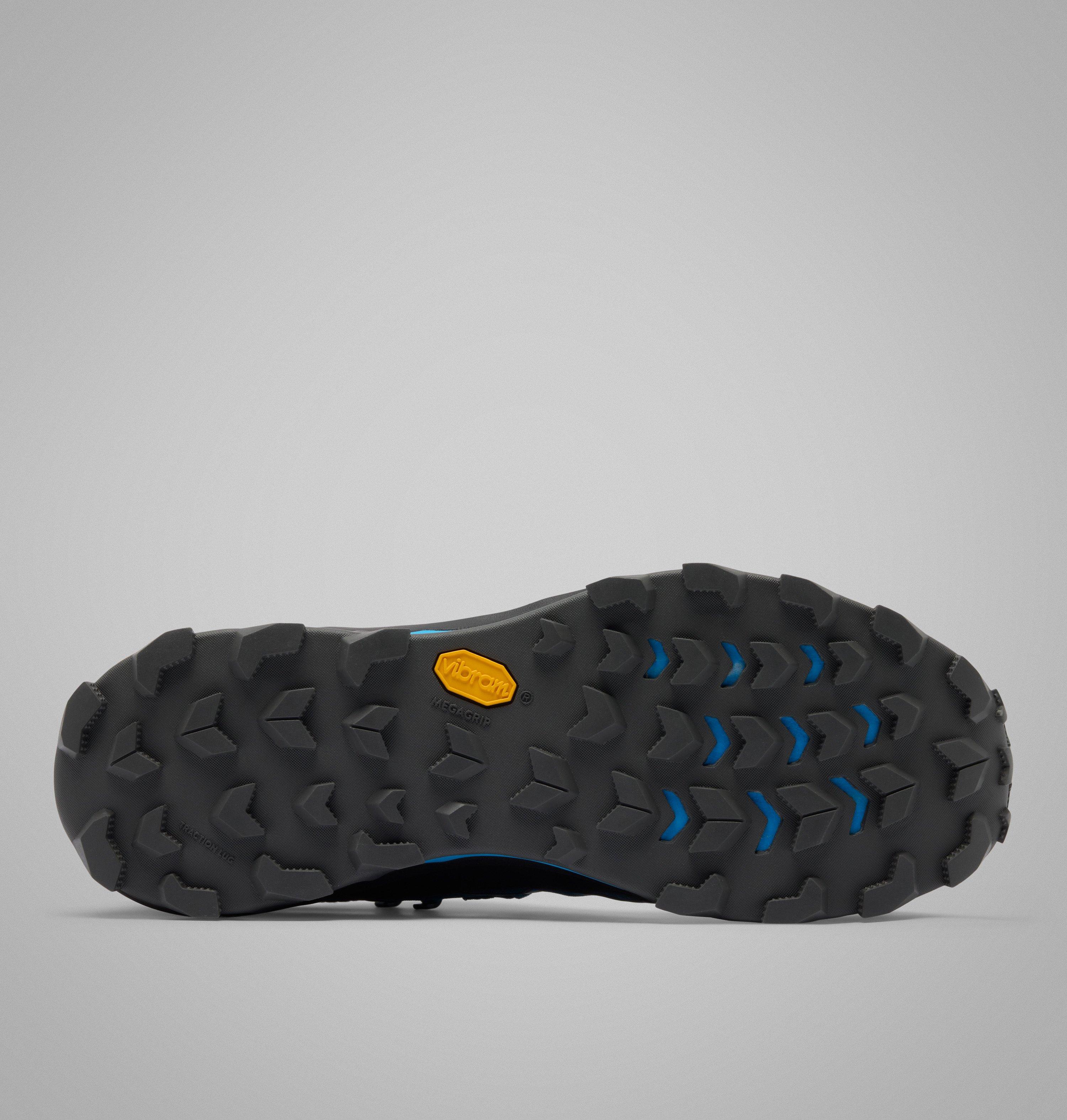 Men's Peakfreak Titanium OutDry Mid Shoe - Wide 5