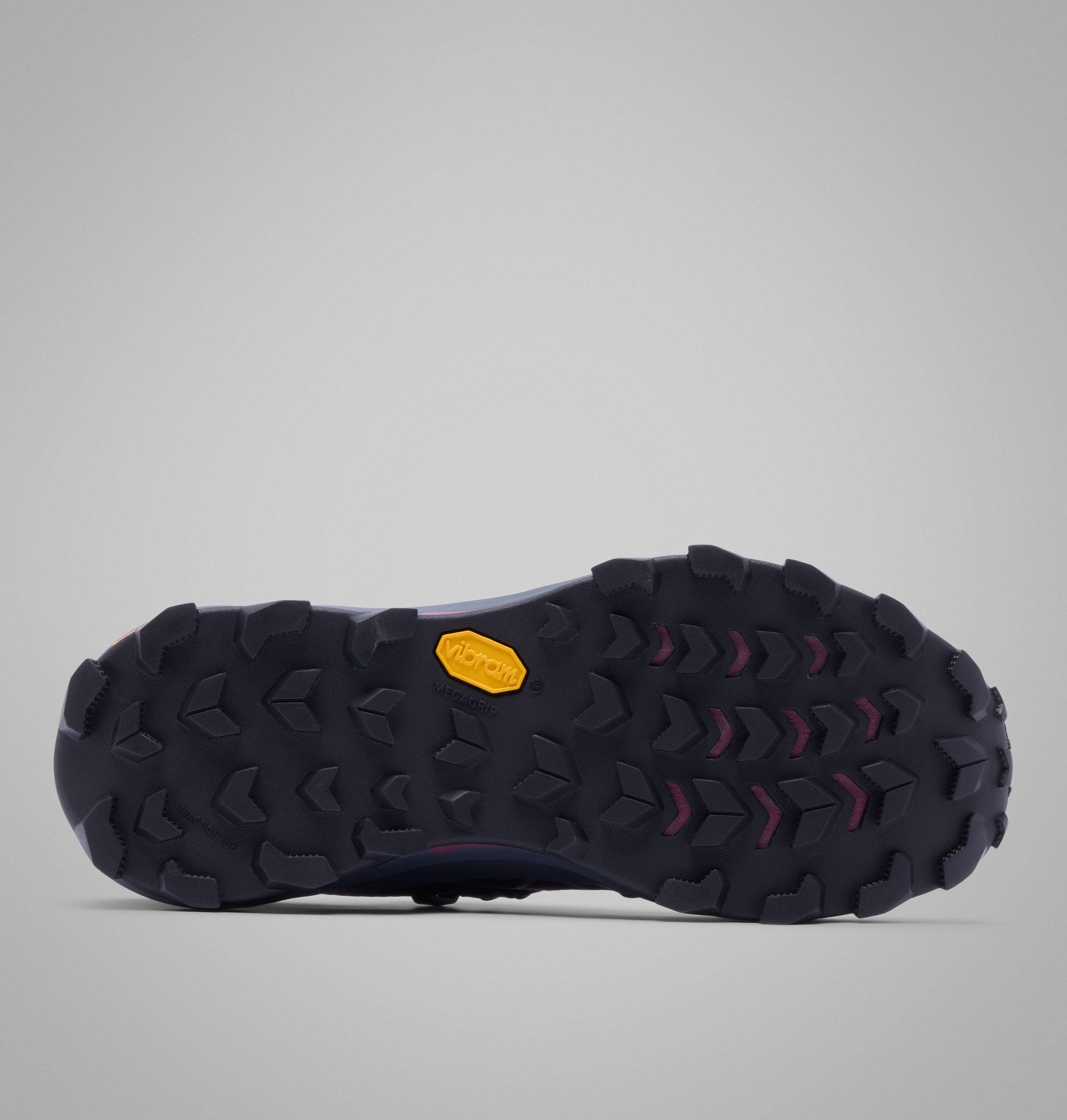 Women's Peakfreak Titanium OutDry Shoe | 010 | 5.5 5