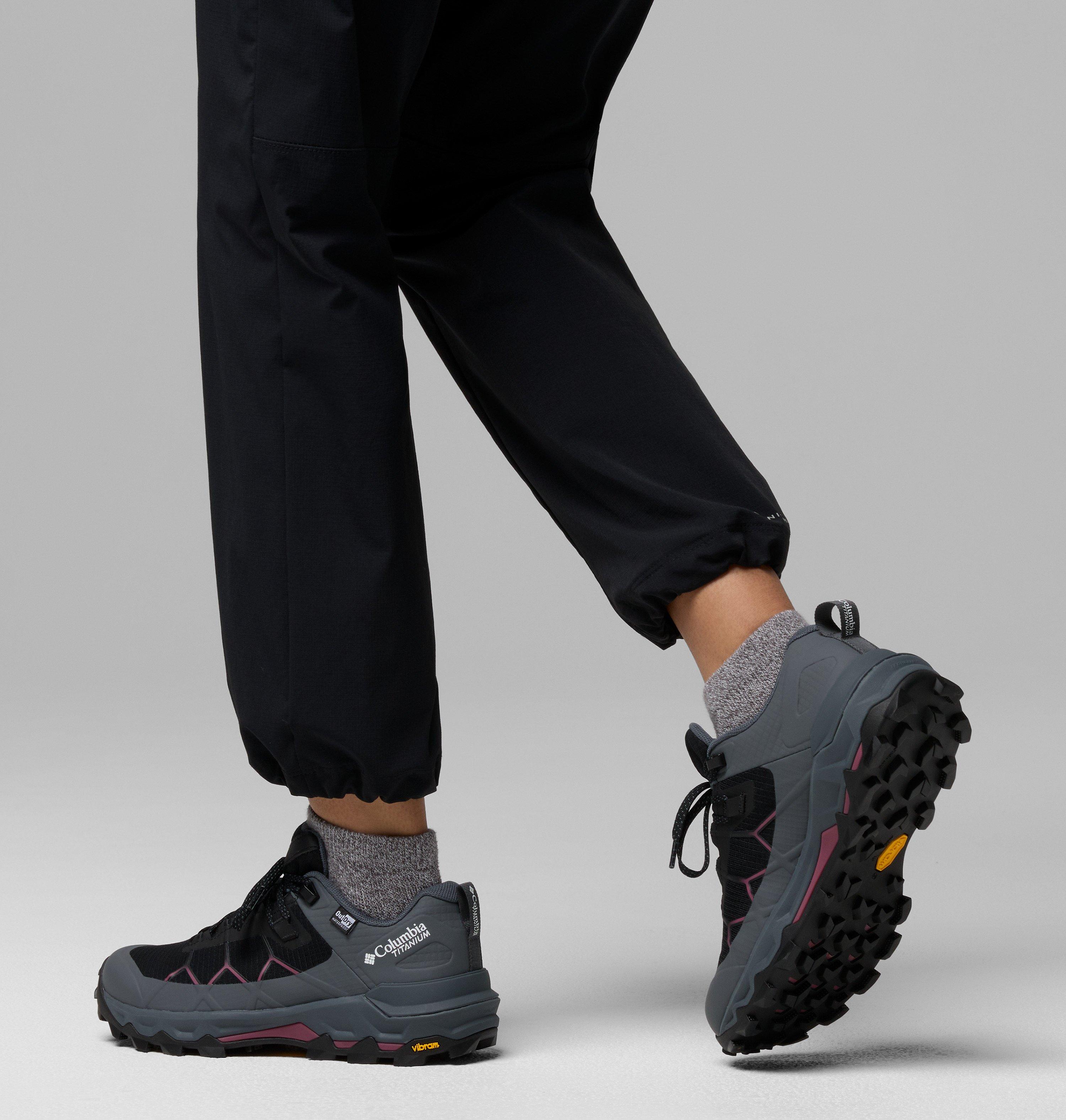 Women's Peakfreak Titanium OutDry Shoe - Wide 10