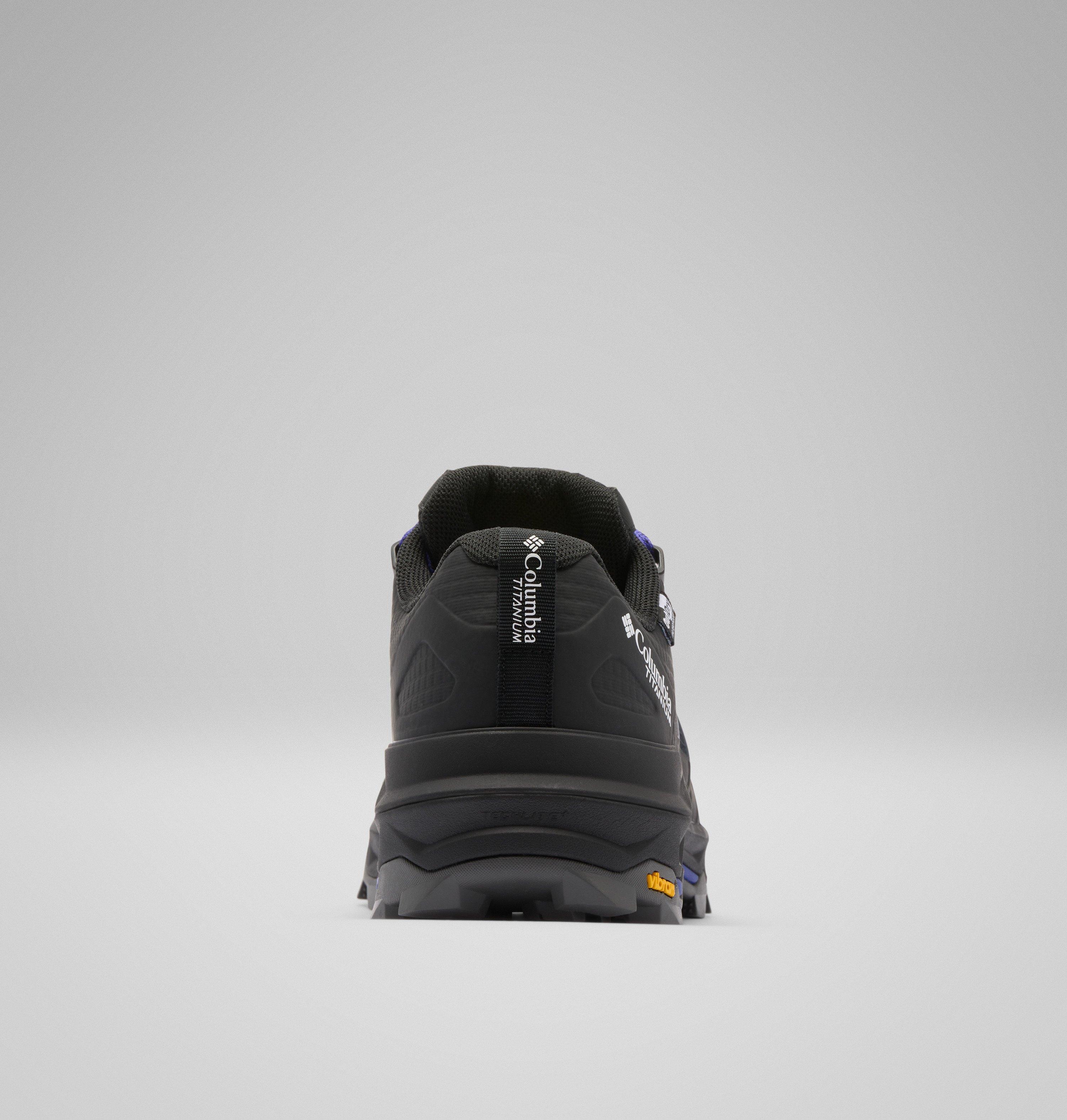 Women's Peakfreak Titanium OutDry Shoe - Wide | 012 | 7.5 2