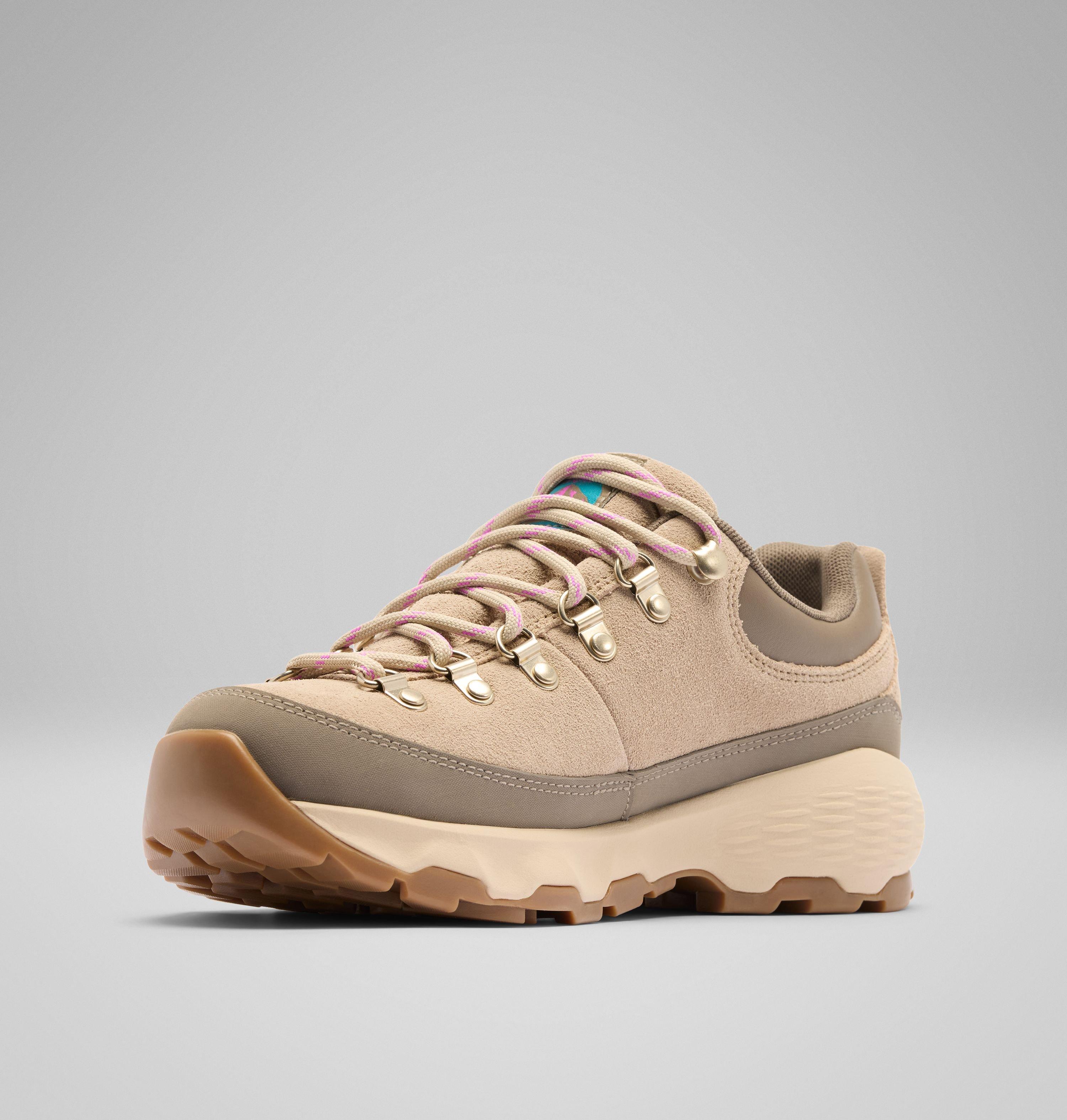 Women's Newton Alpine Low Shoe 7