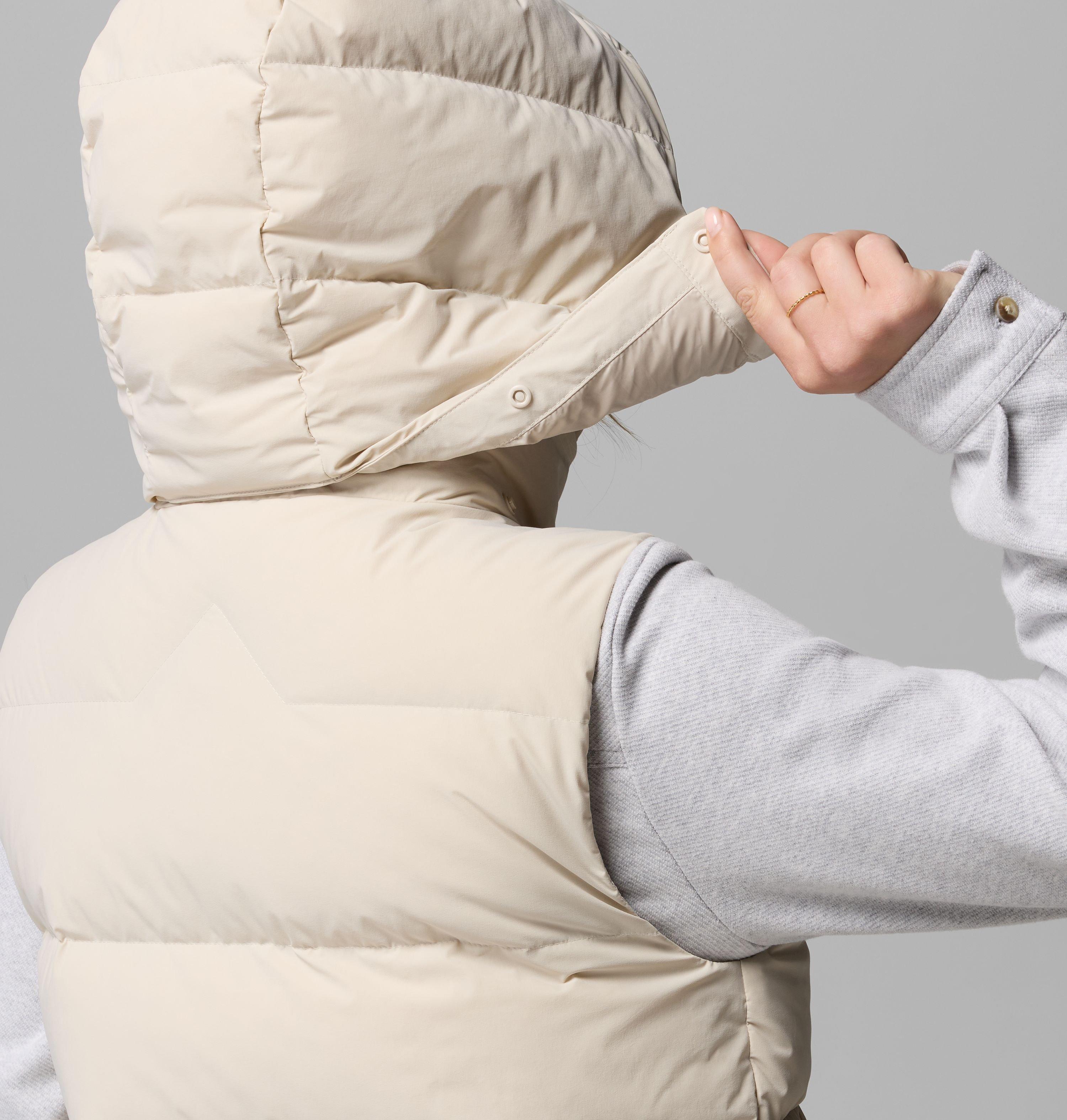 Women's Amaze Puff Mid Hooded Vest 9