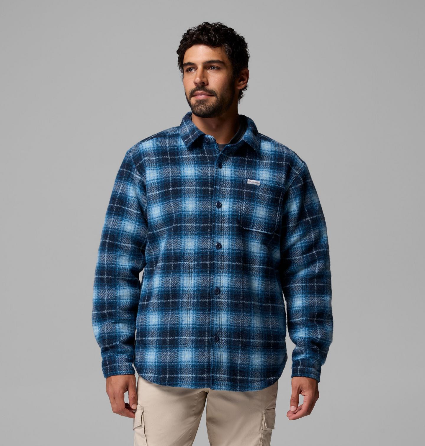 Мужская куртка Columbia Hunter Arch Shirt Jacket, цвет: Тёмно-синий клетчатый, вариант 1 — фото 1
