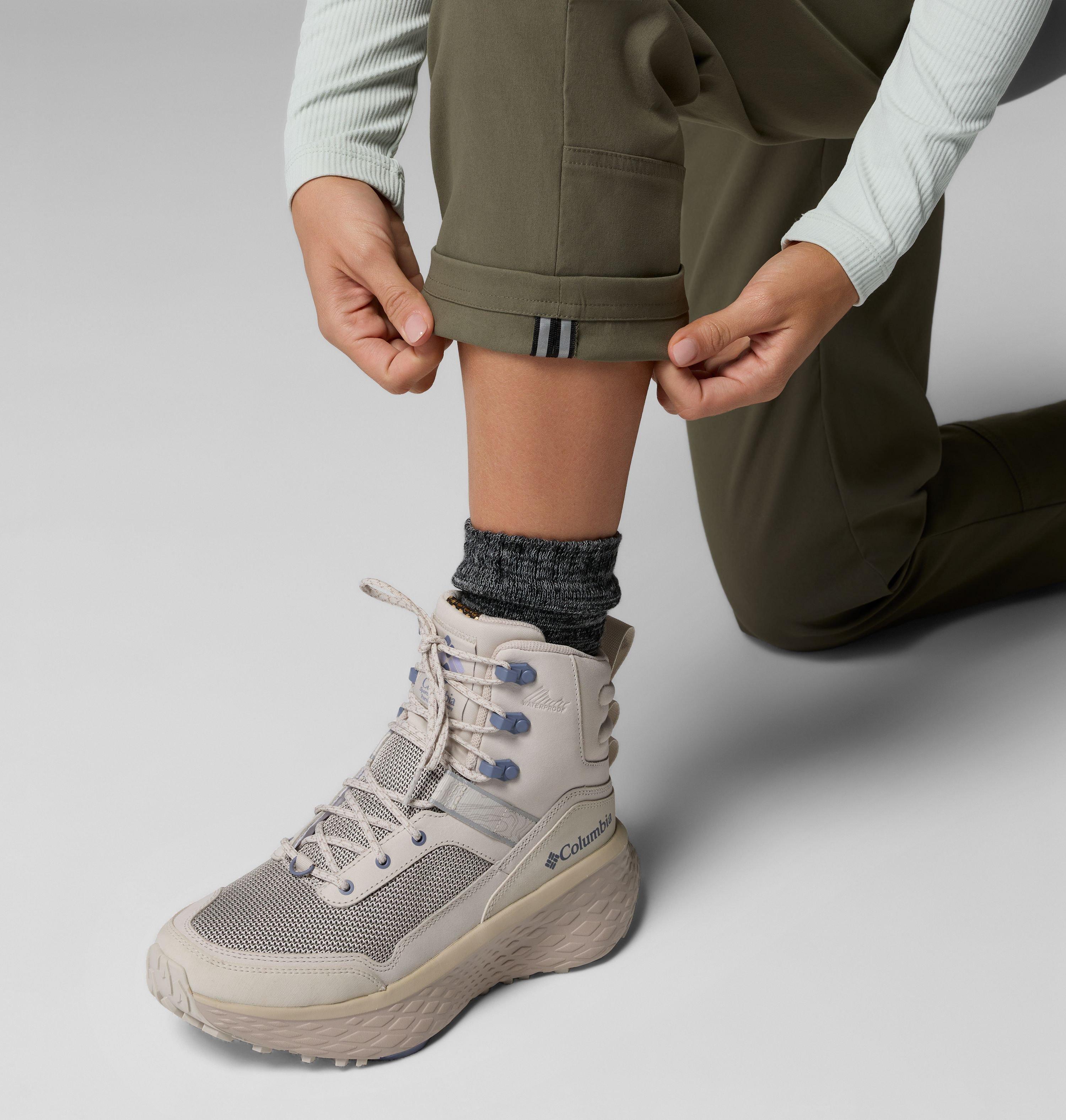 Women's ROC Tech Straight Leg Pants 8
