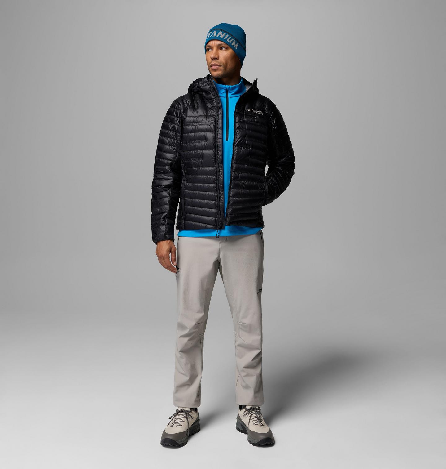 Мужская куртка Columbia Endevour Mountain Down Hooded, цвет: Чёрный — фото 2