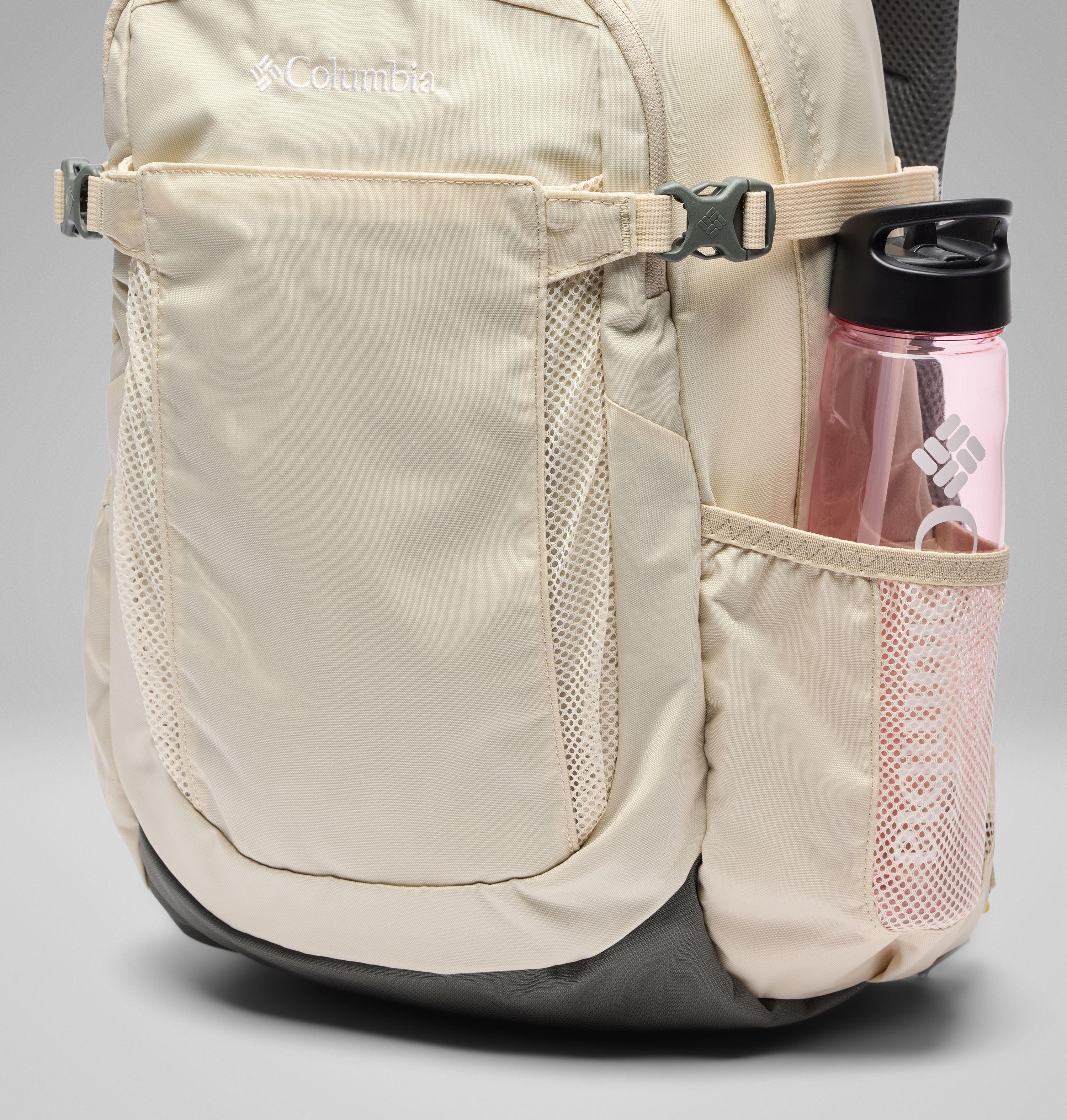 Castle Crest 25L Backpack 8