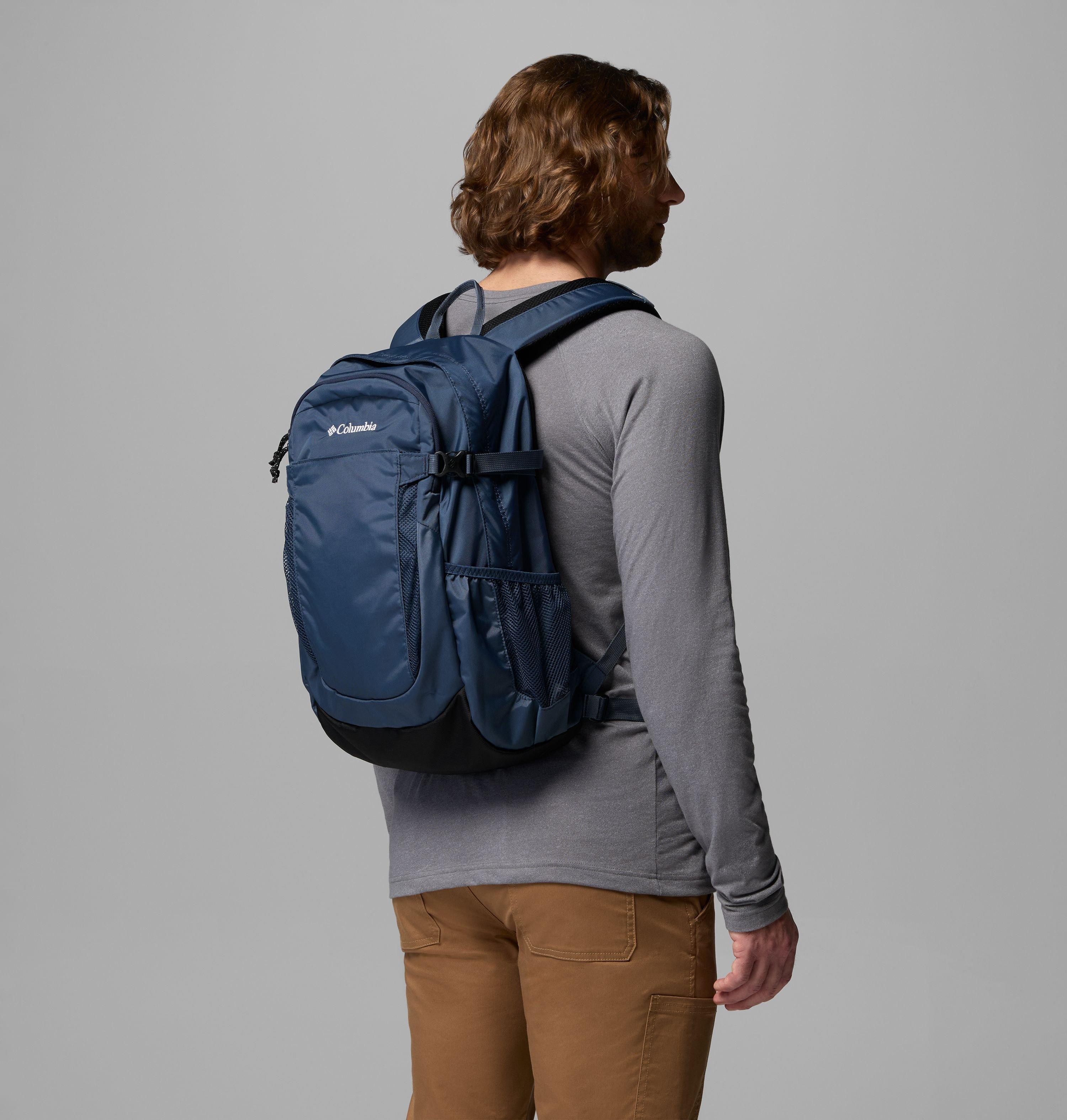 Castle Crest 25L Backpack | 466 | O/S 4