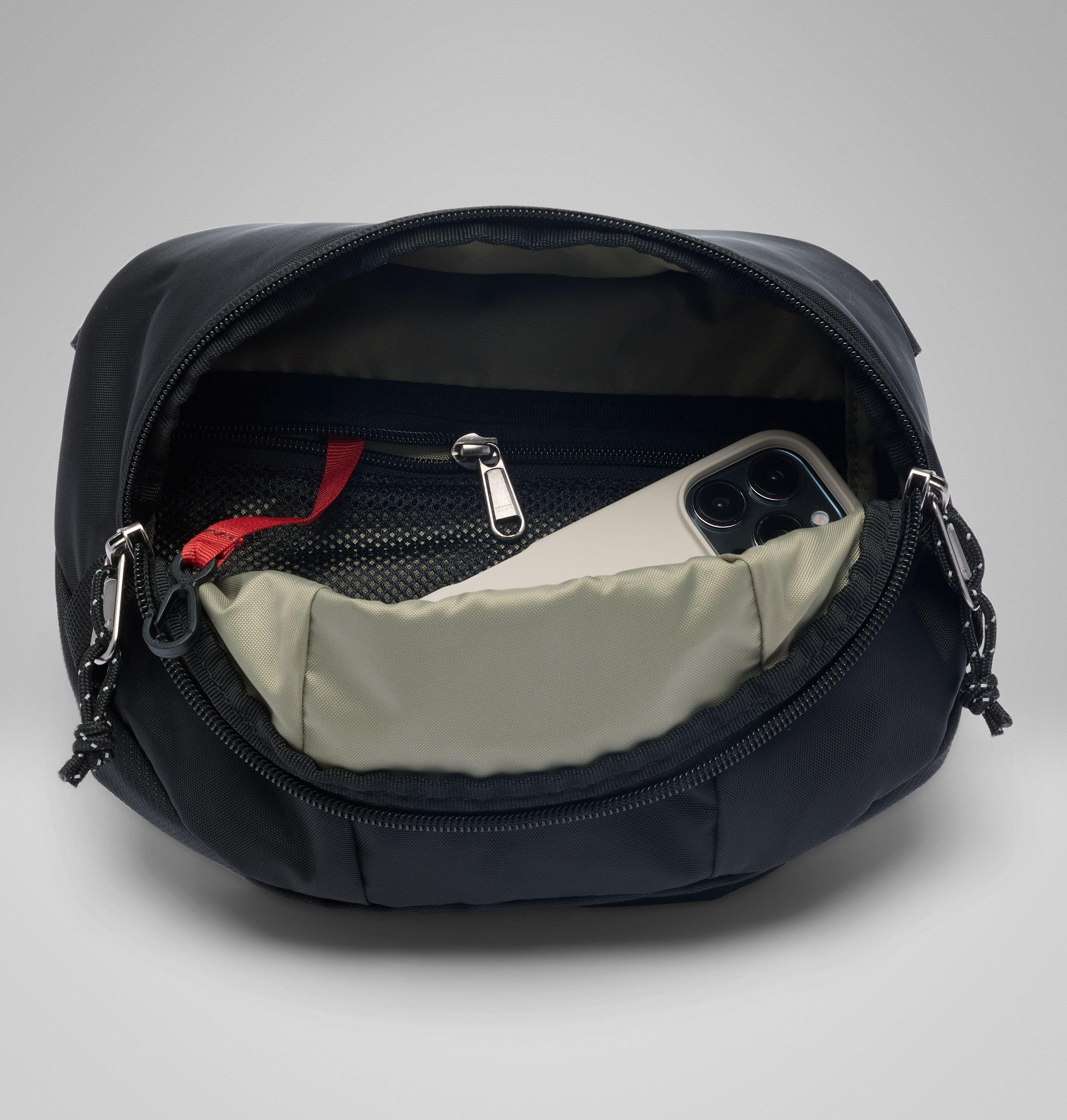 Manresa Shoulder Bag | 010 | O/S 5